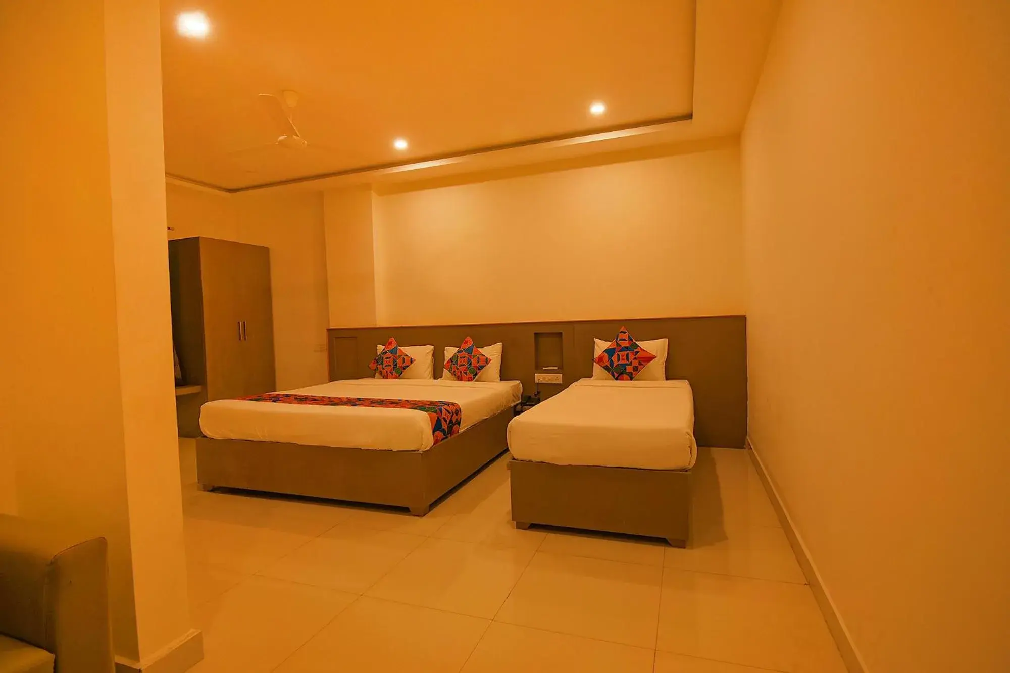 View (from property/room), Bed in FabHotel Champion Gateway - Yelahanka View (from property/room), Bed in FabHotel Champion Gateway - Yelahanka