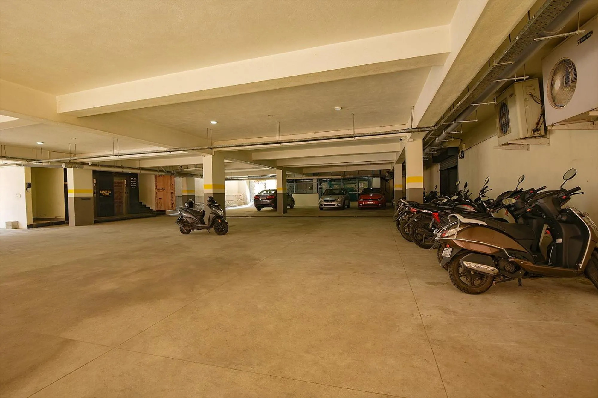 Parking in FabHotel Champion Gateway - Yelahanka