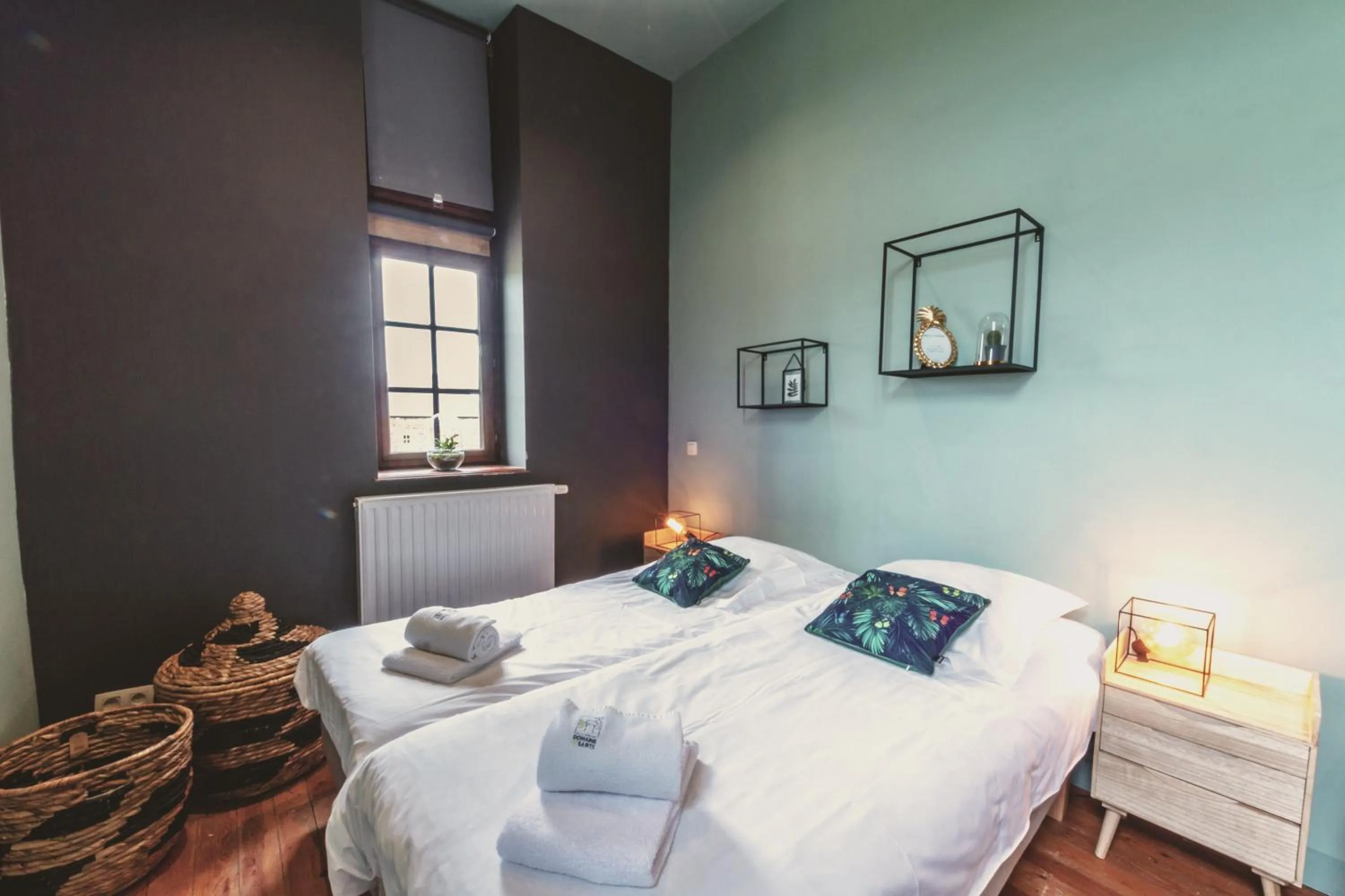 Photo of the whole room, Bed in Domaine Sur Les Sarts