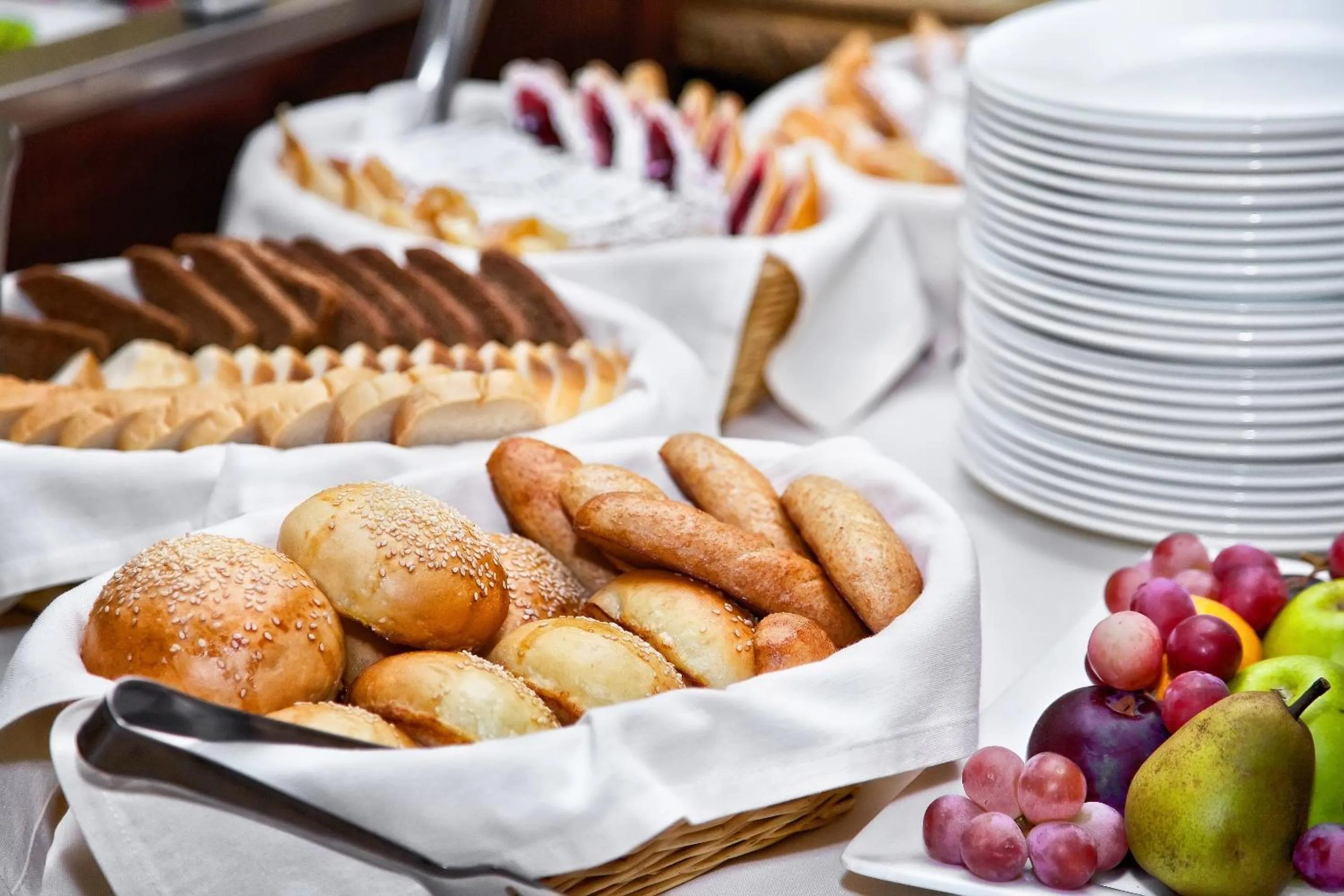 Buffet breakfast in Hotel Gran Palma Piura