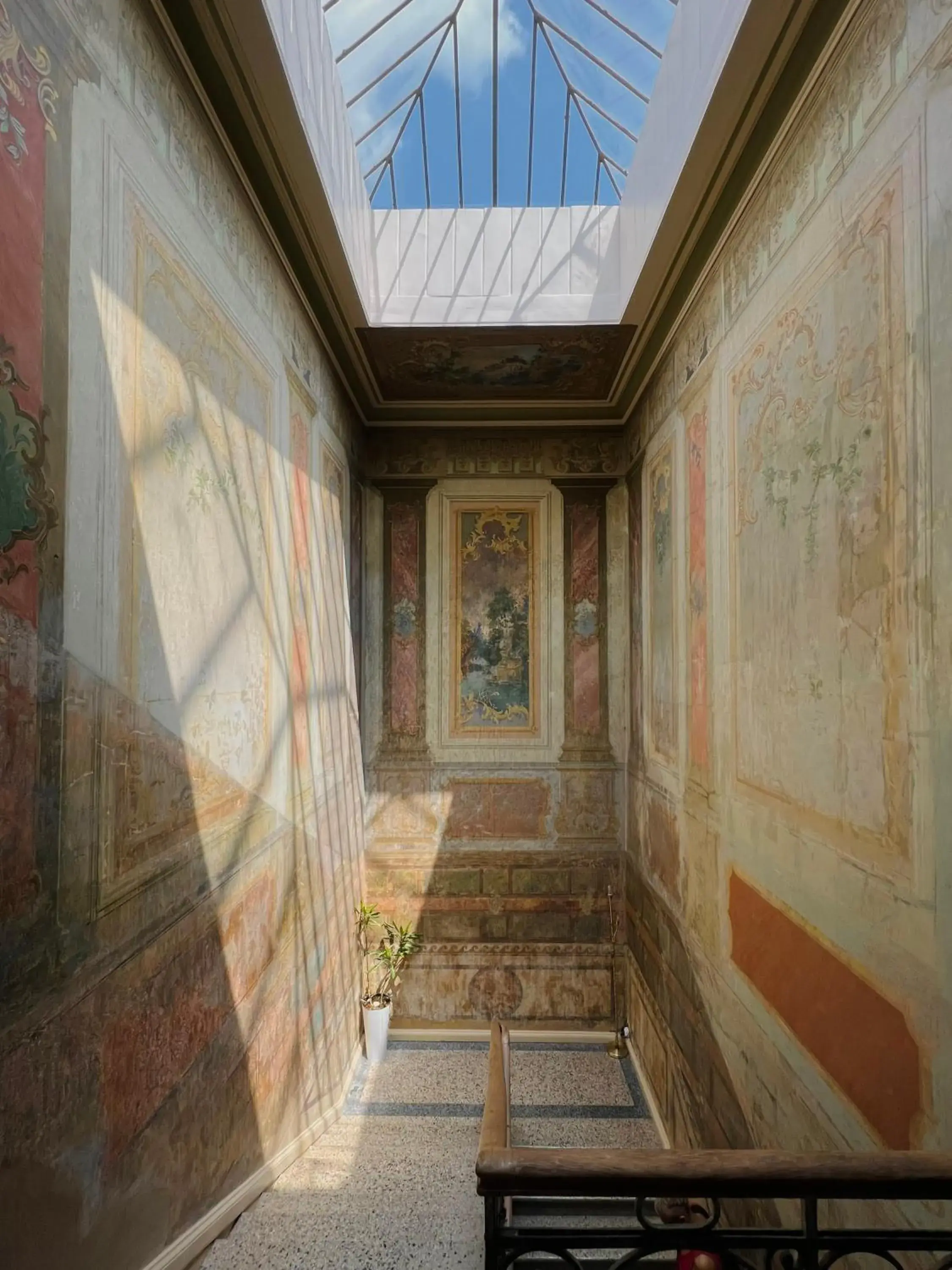 Property building in Unfound Door - Design Hotel Property building in Unfound Door - Design Hotel