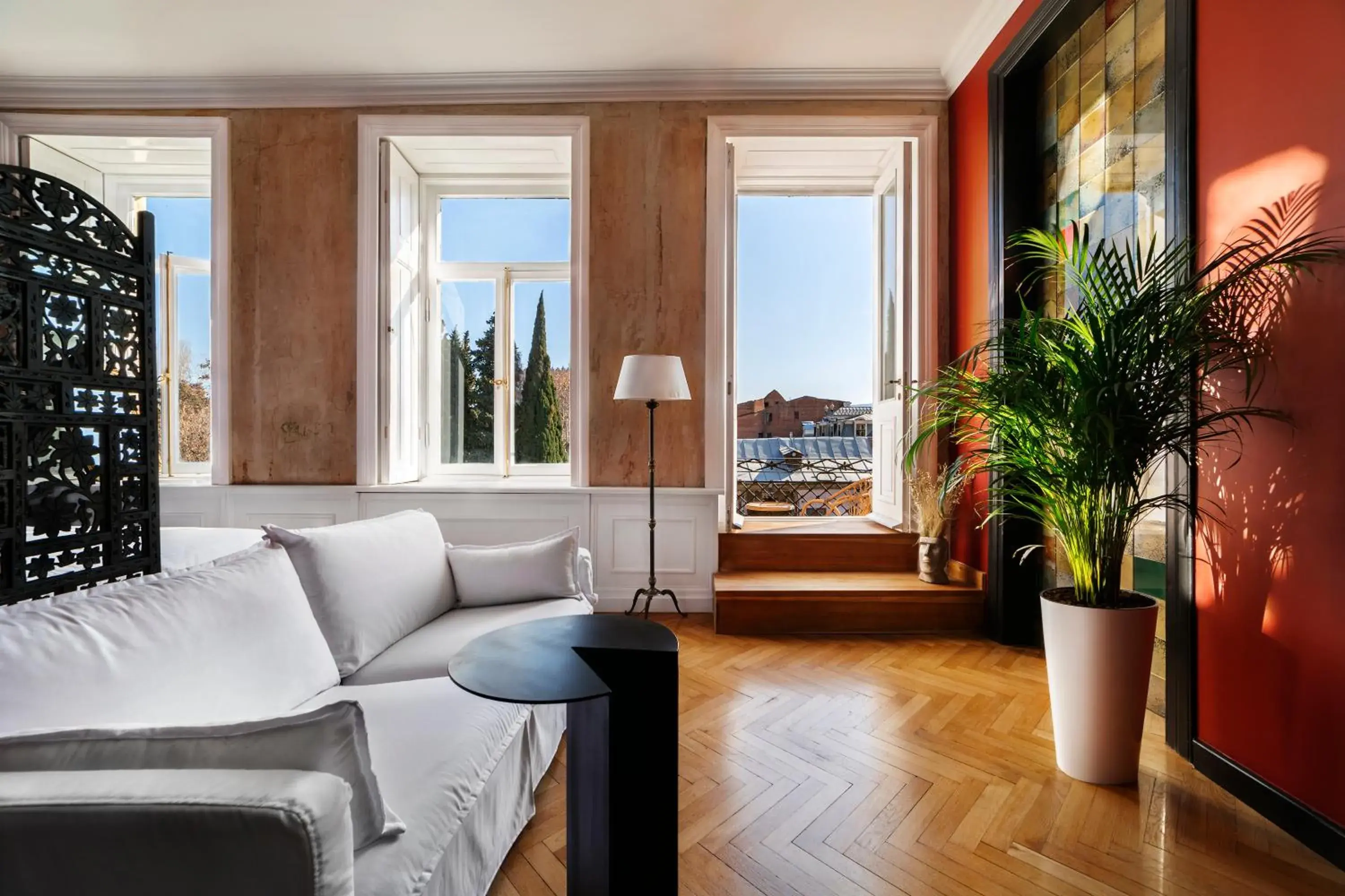 Bed in Unfound Door - Design Hotel Bed in Unfound Door - Design Hotel