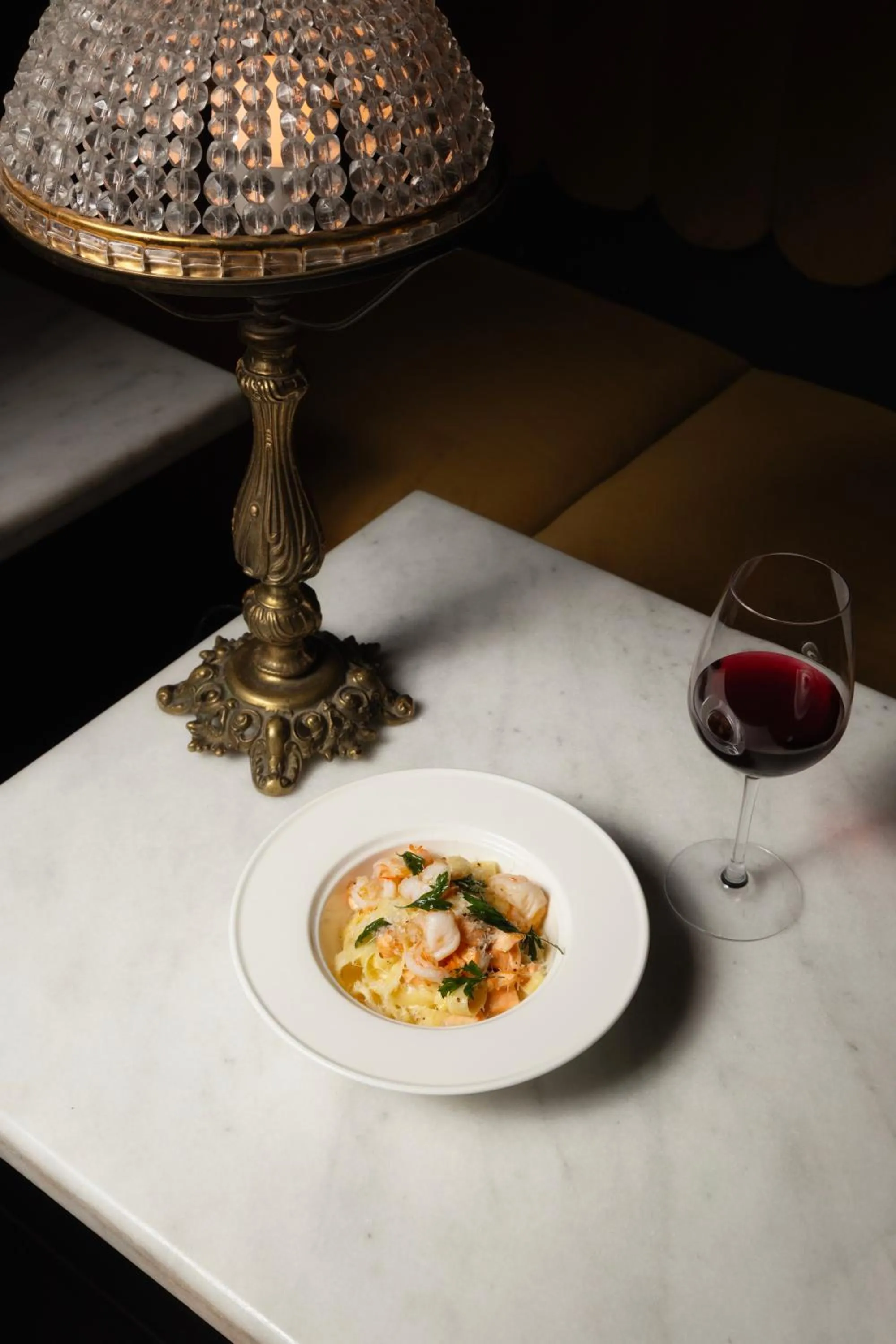 Restaurant/places to eat in Unfound Door - Design Hotel