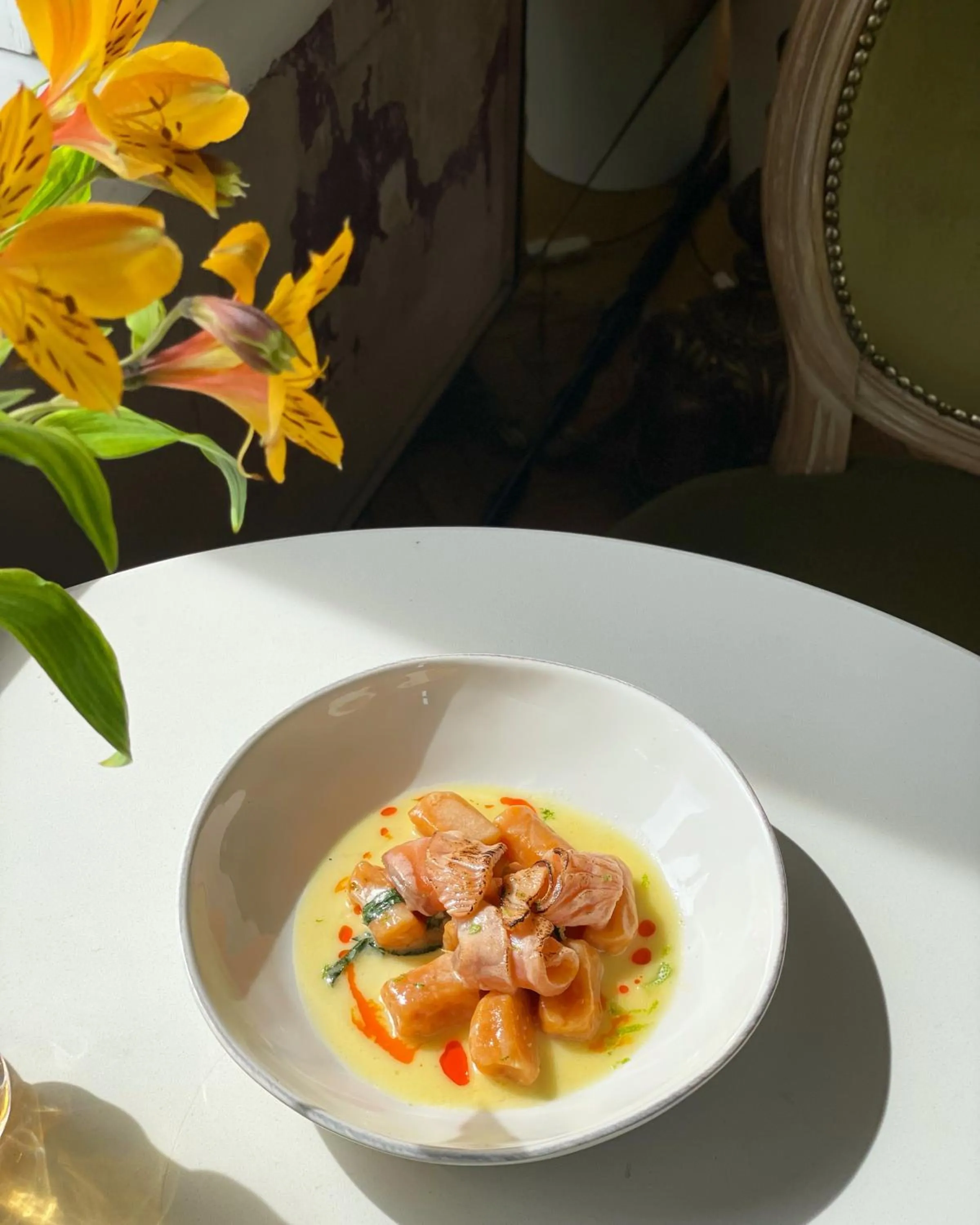 Restaurant/places to eat in Unfound Door - Design Hotel