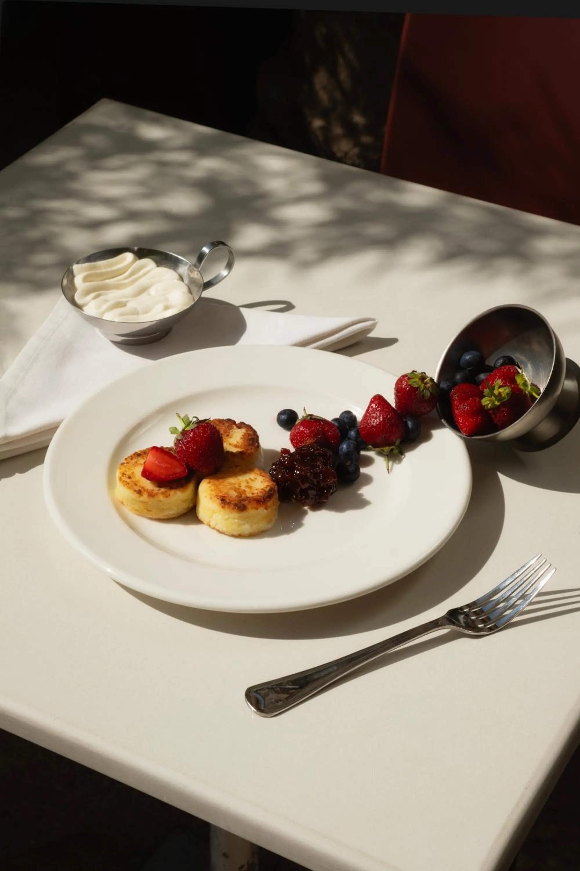 Restaurant/places to eat in Unfound Door - Design Hotel