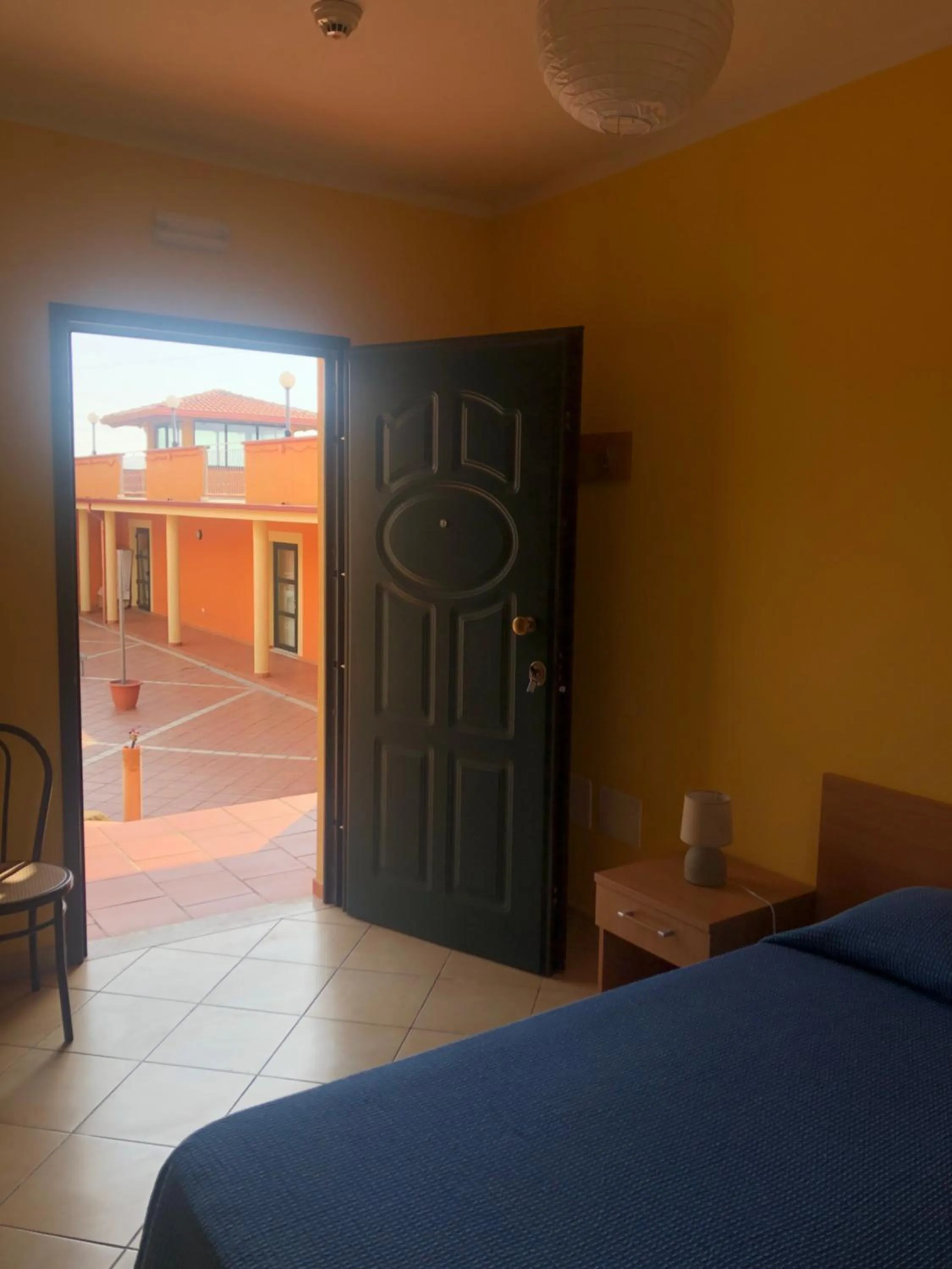 Inner courtyard view in B&B Le Fravette