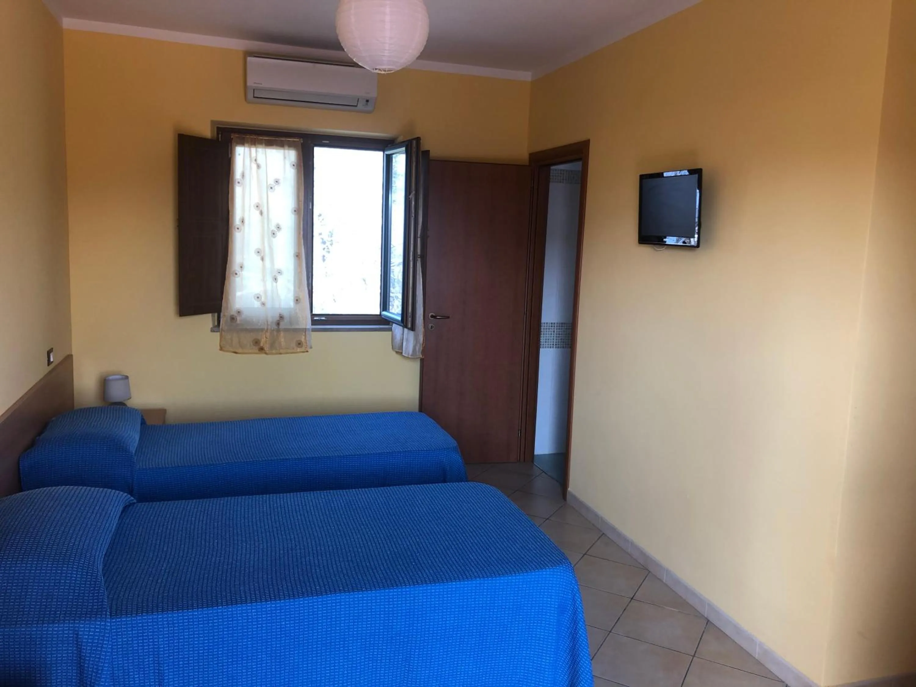 Photo of the whole room in B&B Le Fravette