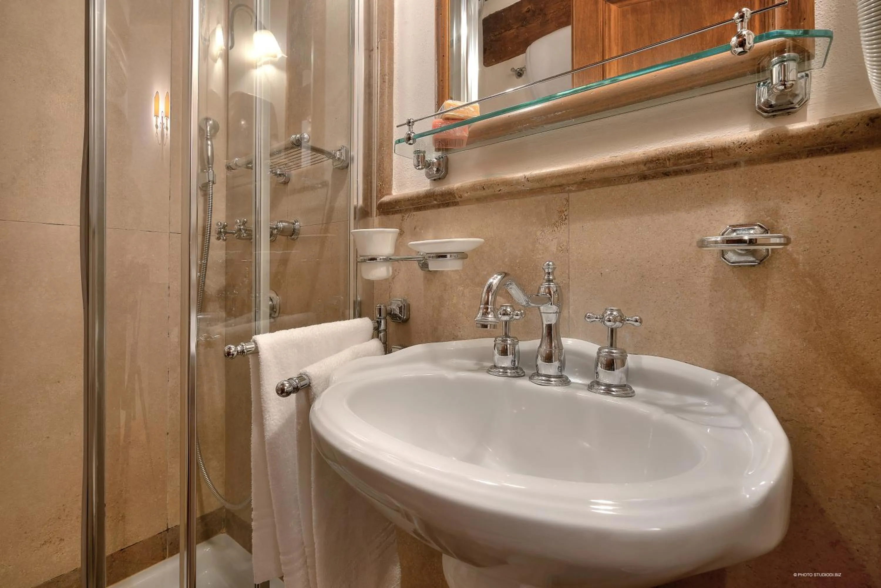 Bathroom in First of Florence