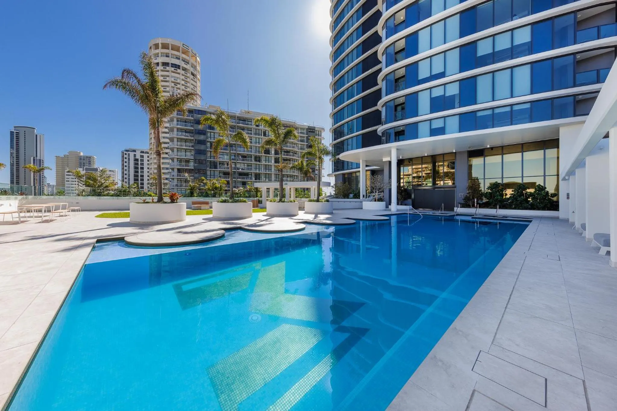 Swimming pool in Meriton Suites Surfers Paradise