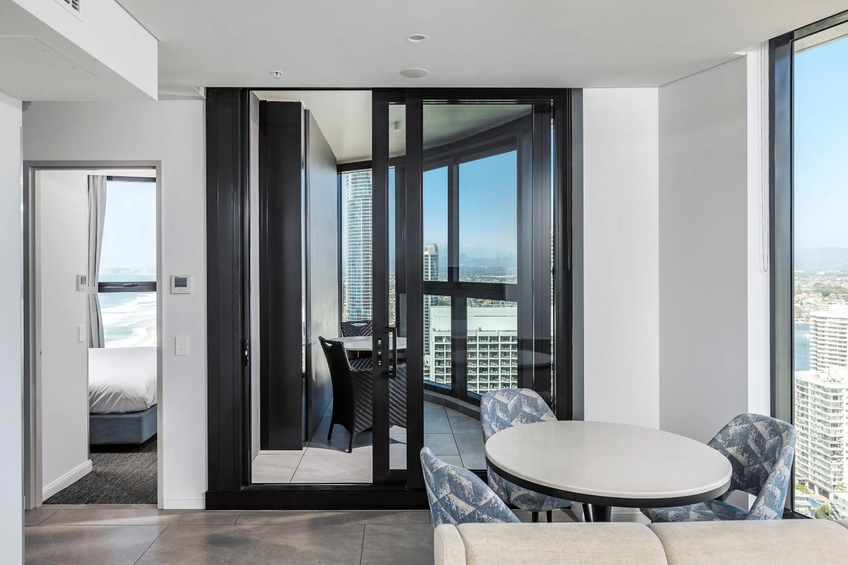 Meriton Suites Surfers Paradise