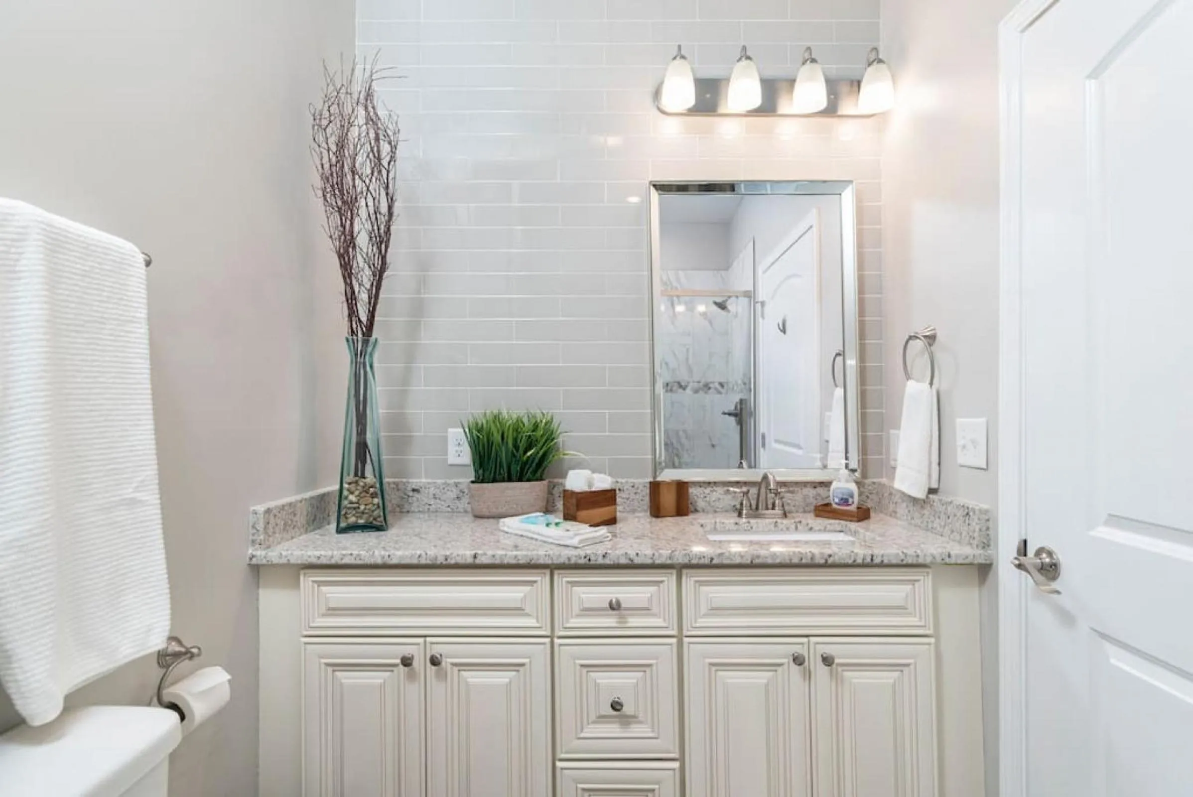 Bathroom in Gorgeous Cades Cove Condo with Community Pool