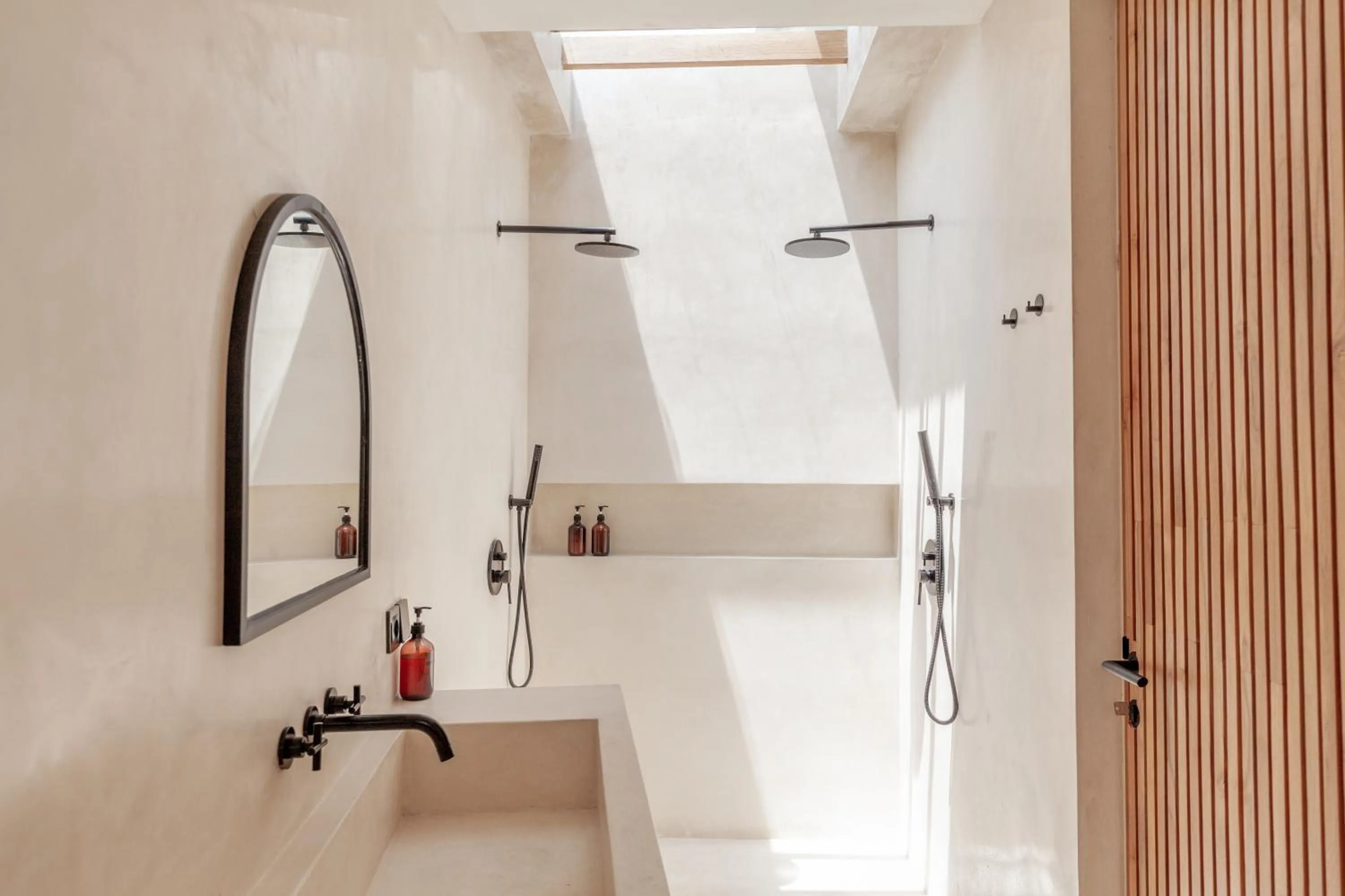 Shower in YUCCA villas