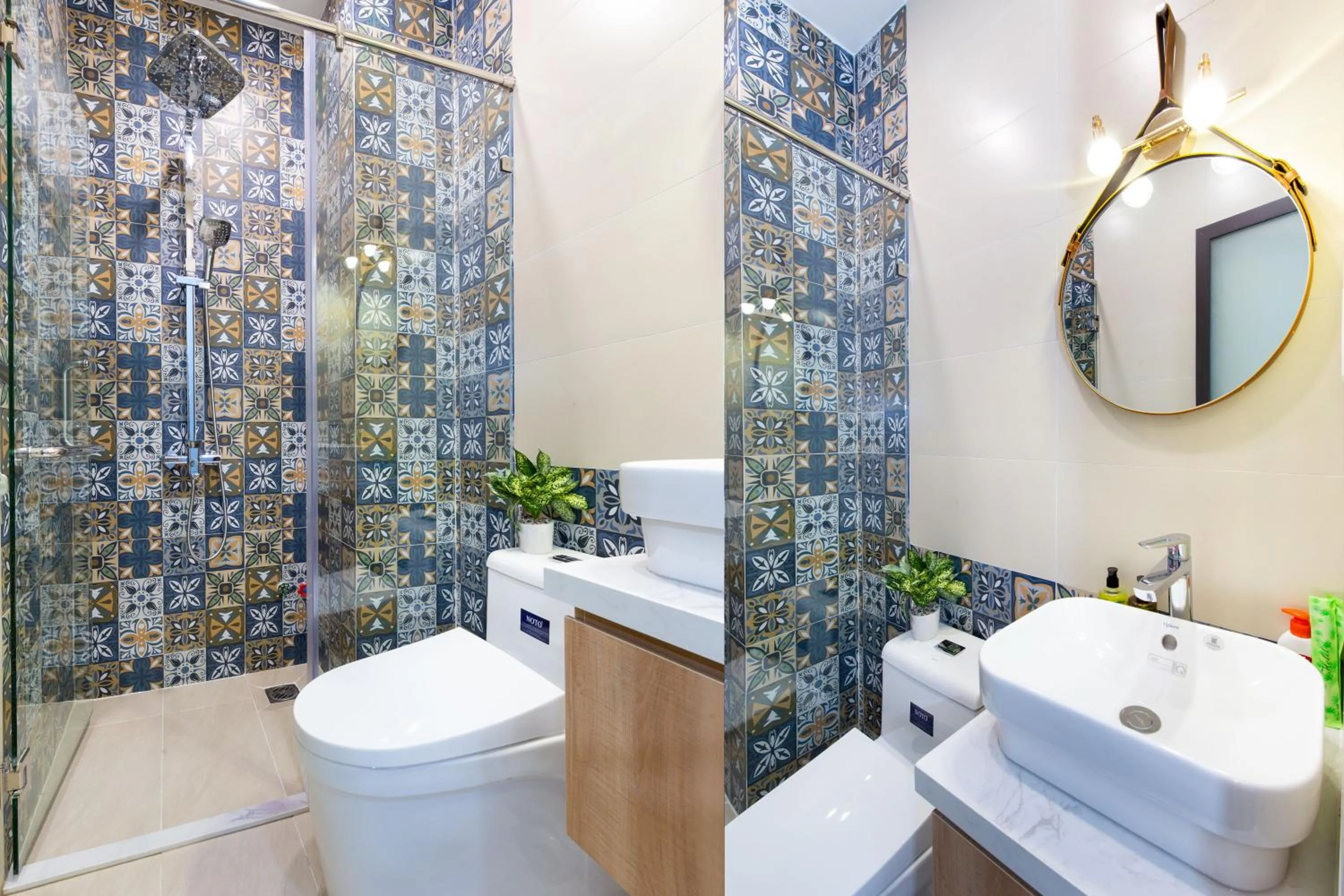 Bathroom in Cozrum Homes Greena House