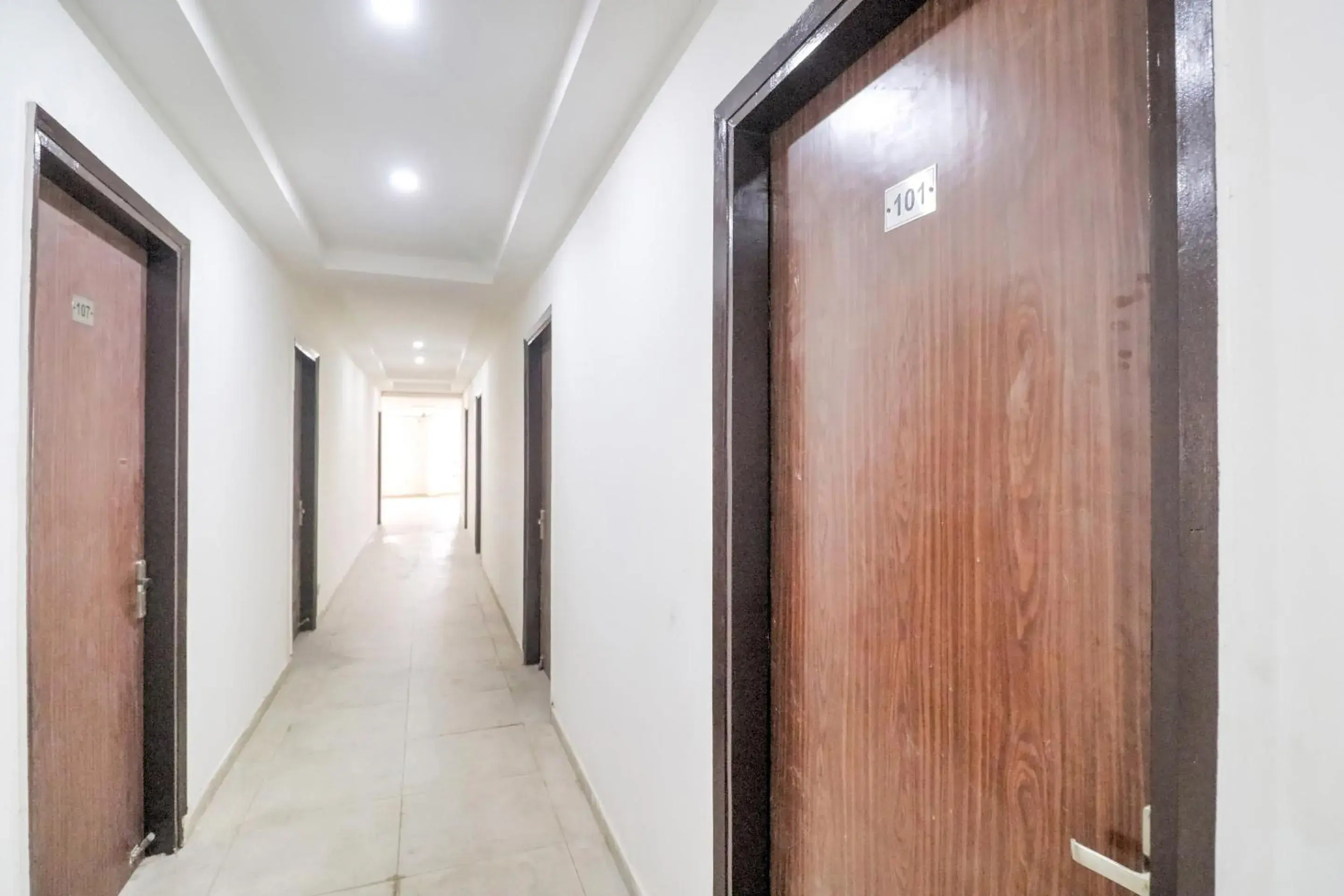Bedroom in Collection O Mahavir Enclave Near Dashrath Puri Metro Station Bedroom in Collection O Mahavir Enclave Near Dashrath Puri Metro Station