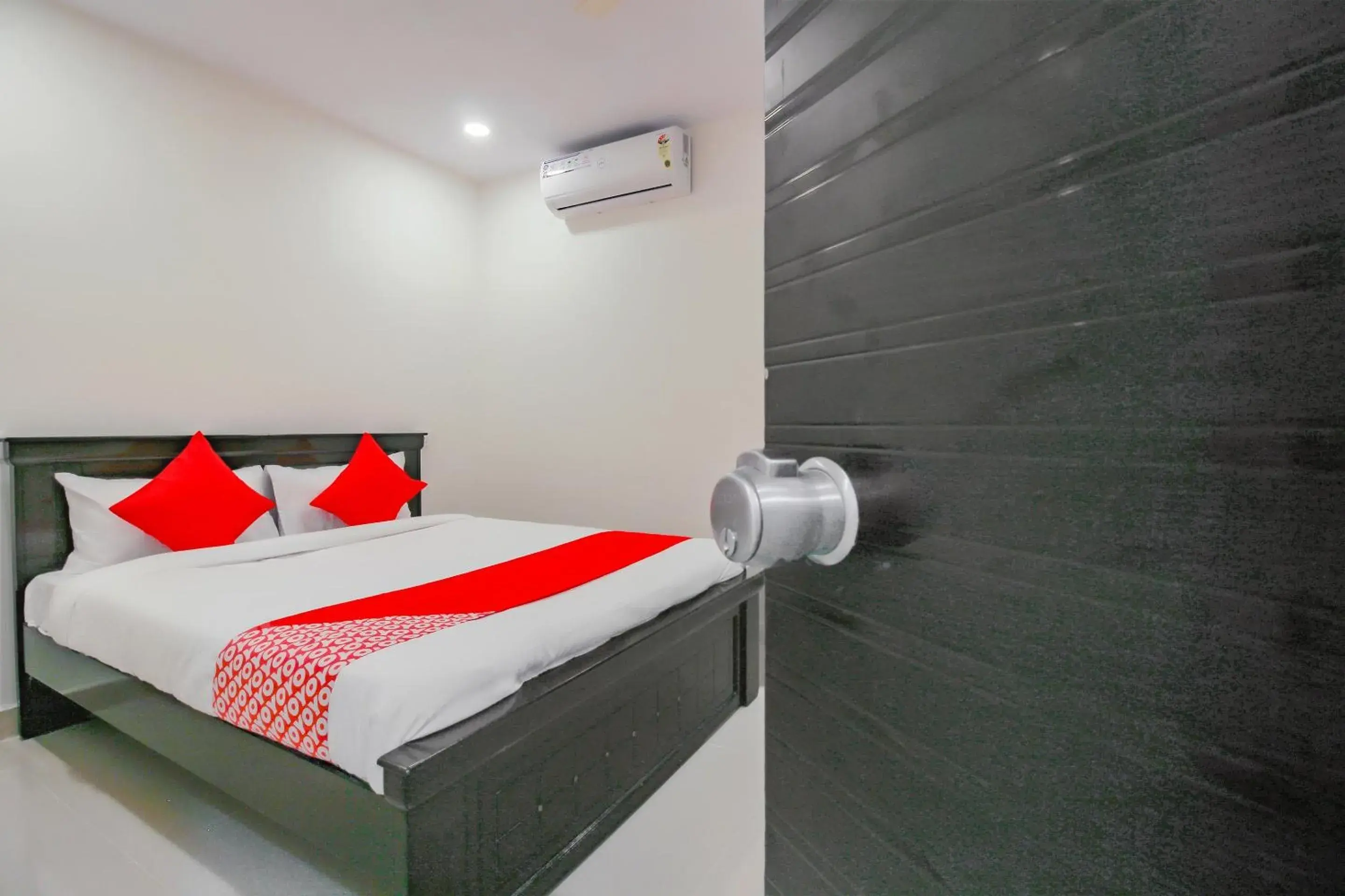 Bedroom, Bed in SPOT ON Pnd Complex Bedroom, Bed in SPOT ON Pnd Complex