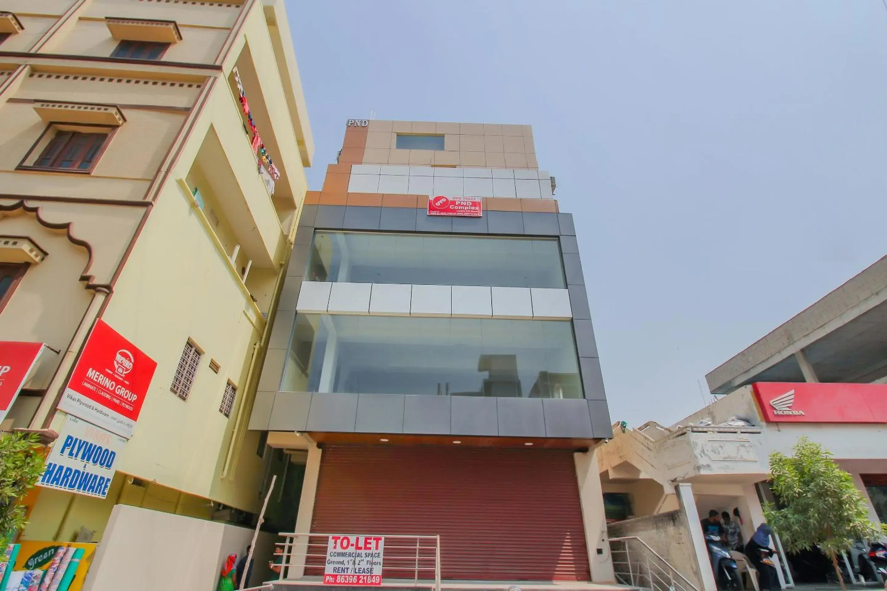 Facade/entrance in SPOT ON Pnd Complex Facade/entrance in SPOT ON Pnd Complex