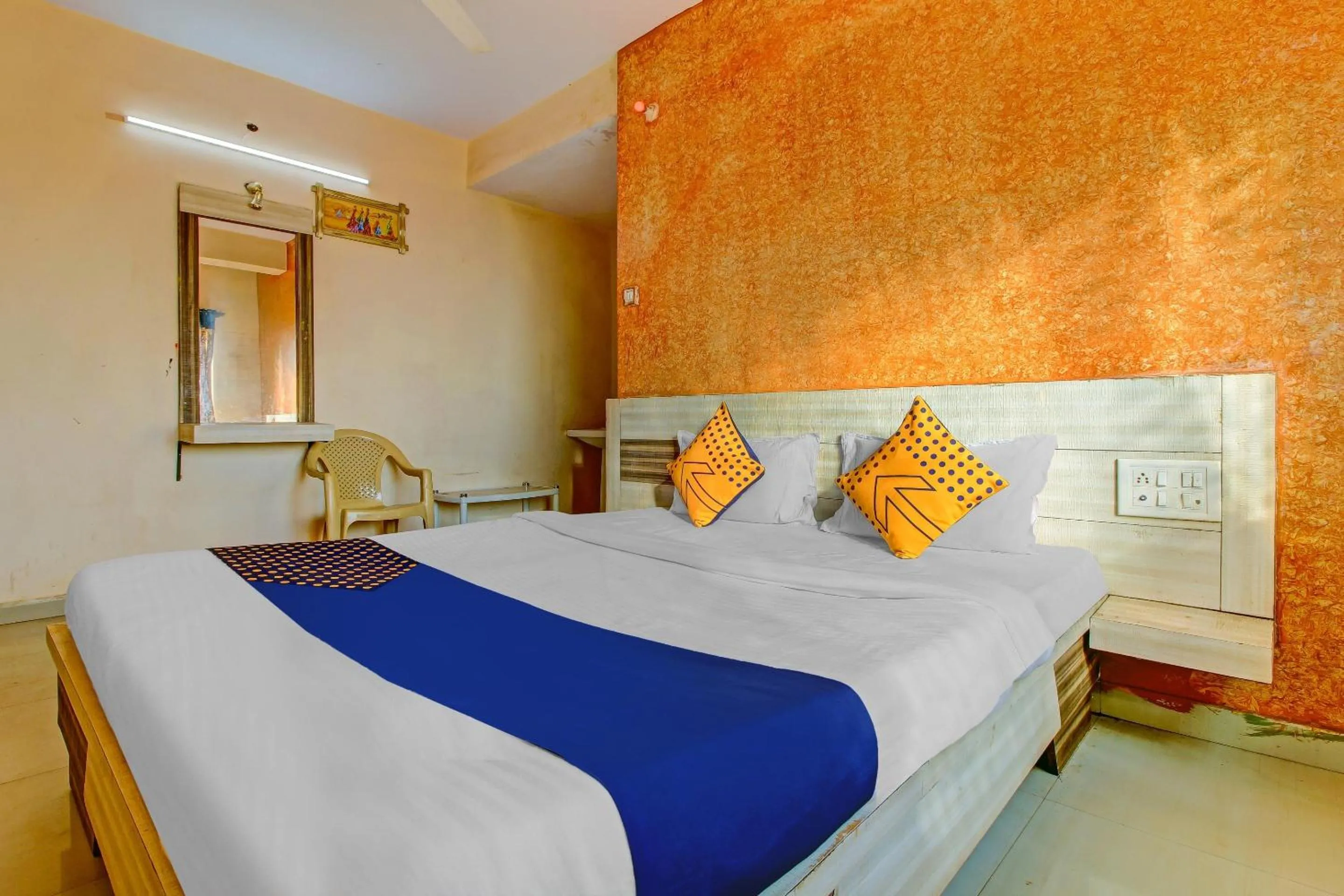 Bedroom in SPOT ON Shreekrupa