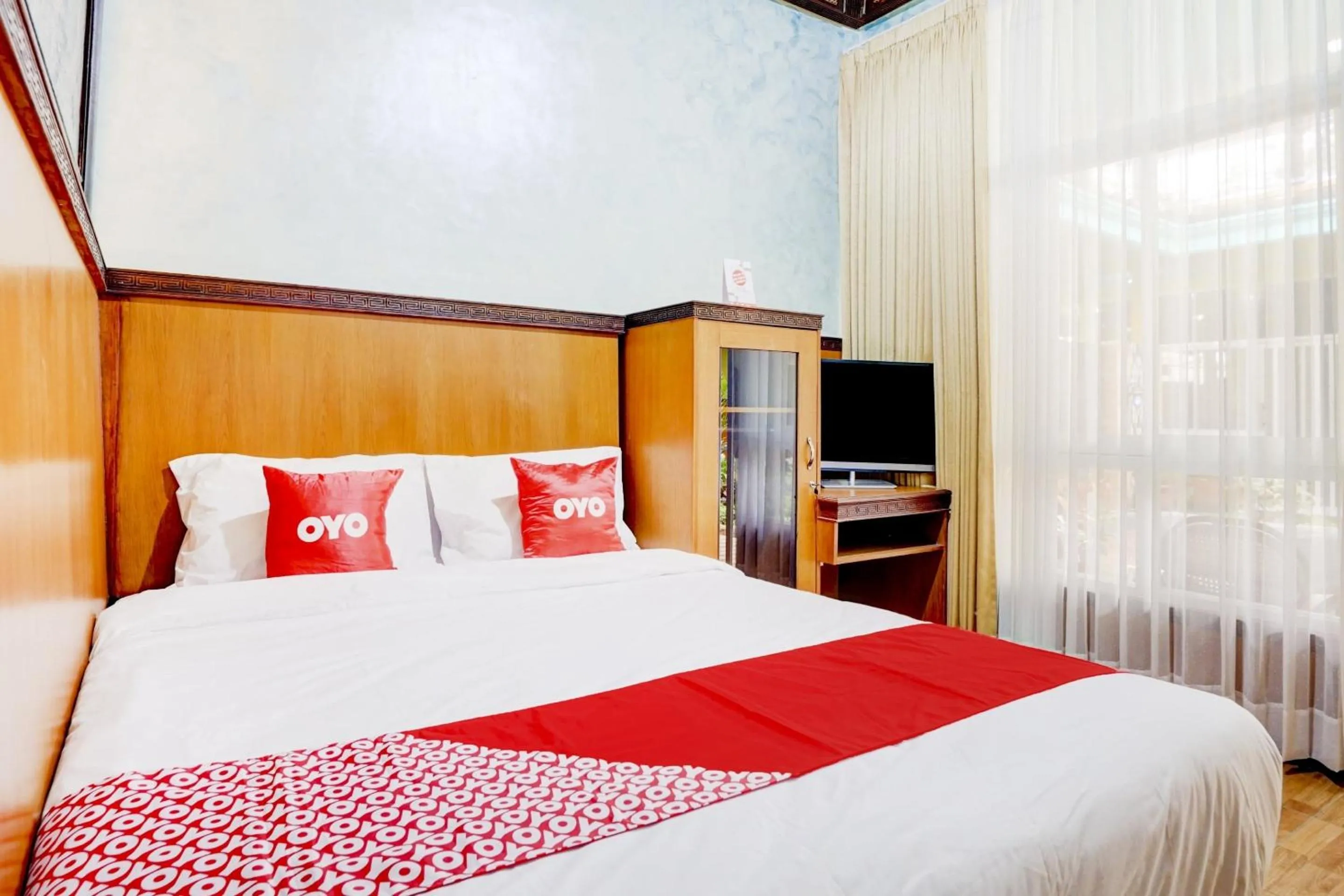 Bedroom, Bed in OYO 90303 Cafe & Homestay Kolam Pancing Abah