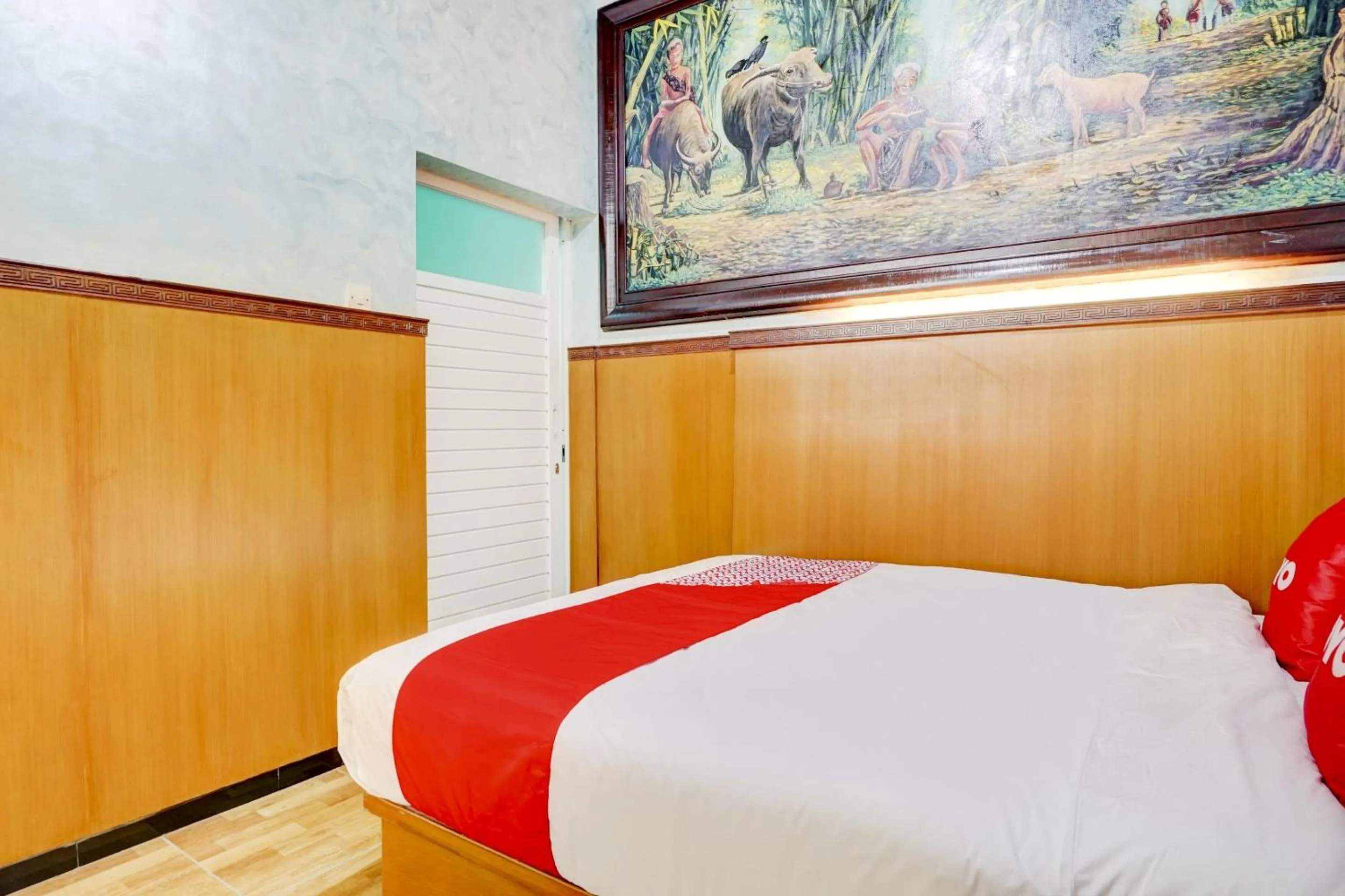 Bedroom, Bed in OYO 90303 Cafe & Homestay Kolam Pancing Abah
