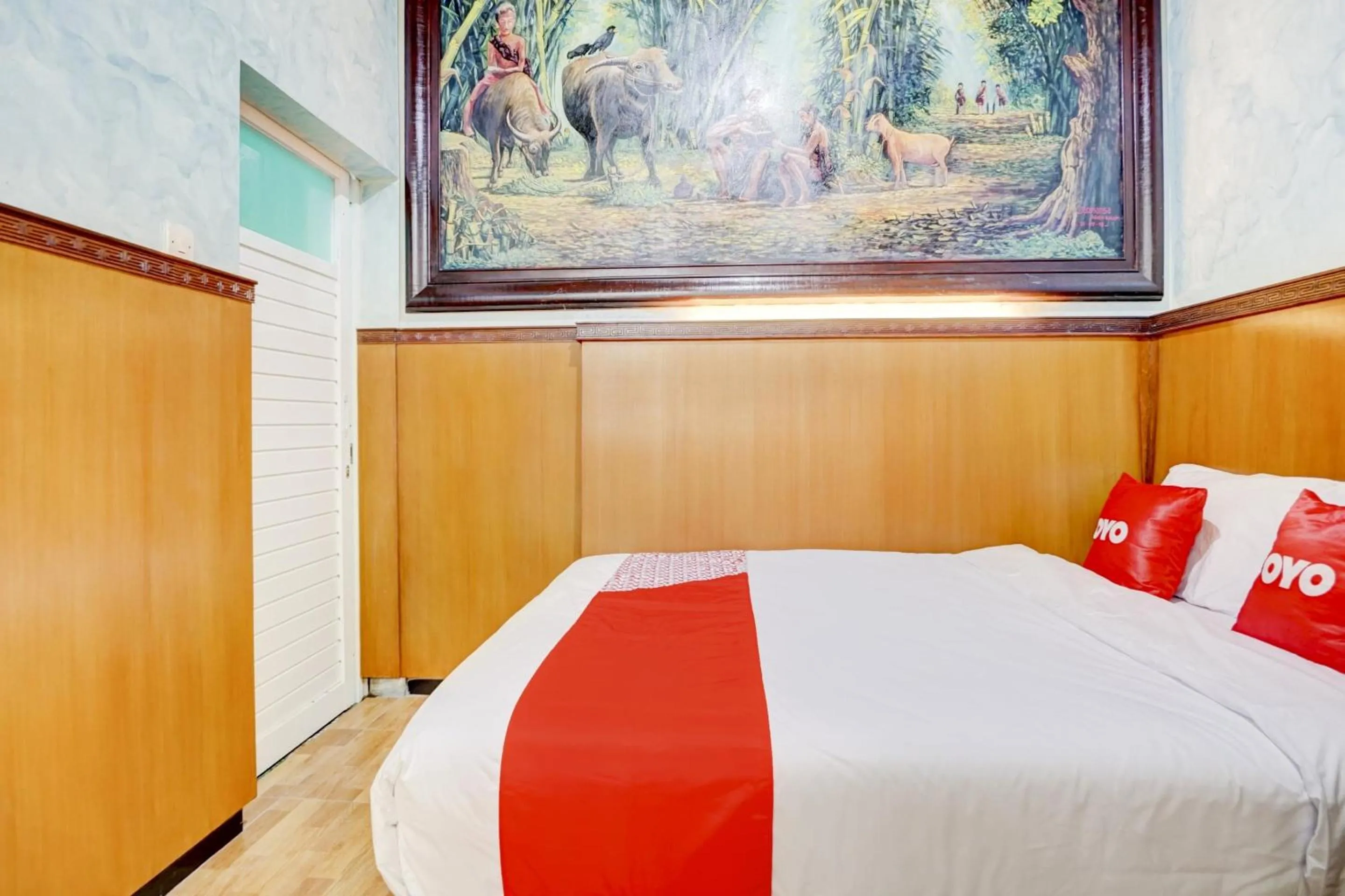 Bedroom, Bed in OYO 90303 Cafe & Homestay Kolam Pancing Abah