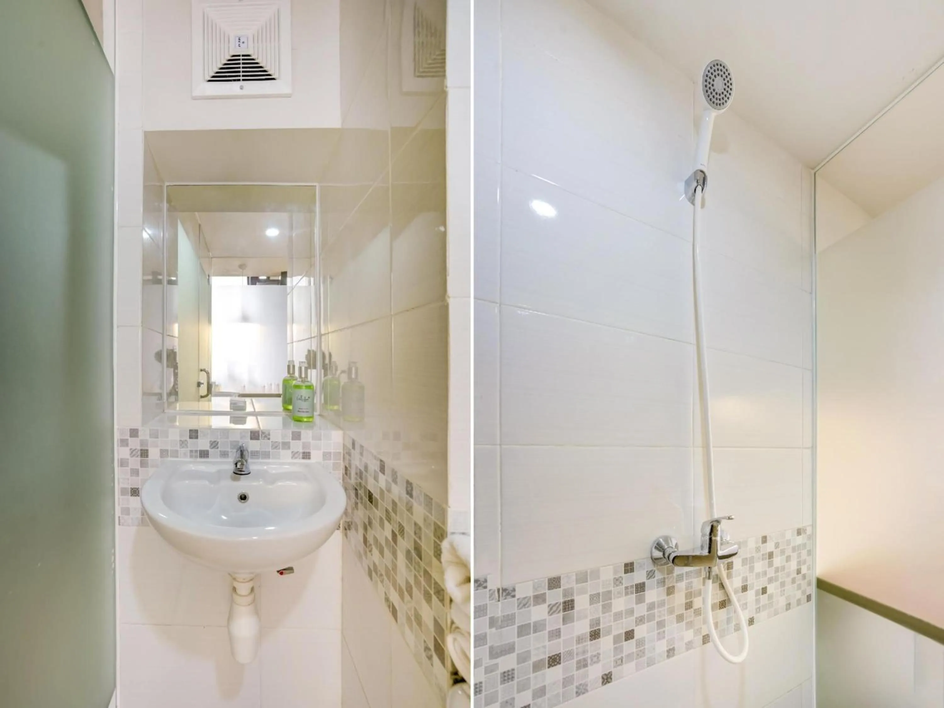 Bathroom in Collection O 30 Amega Crown Sub