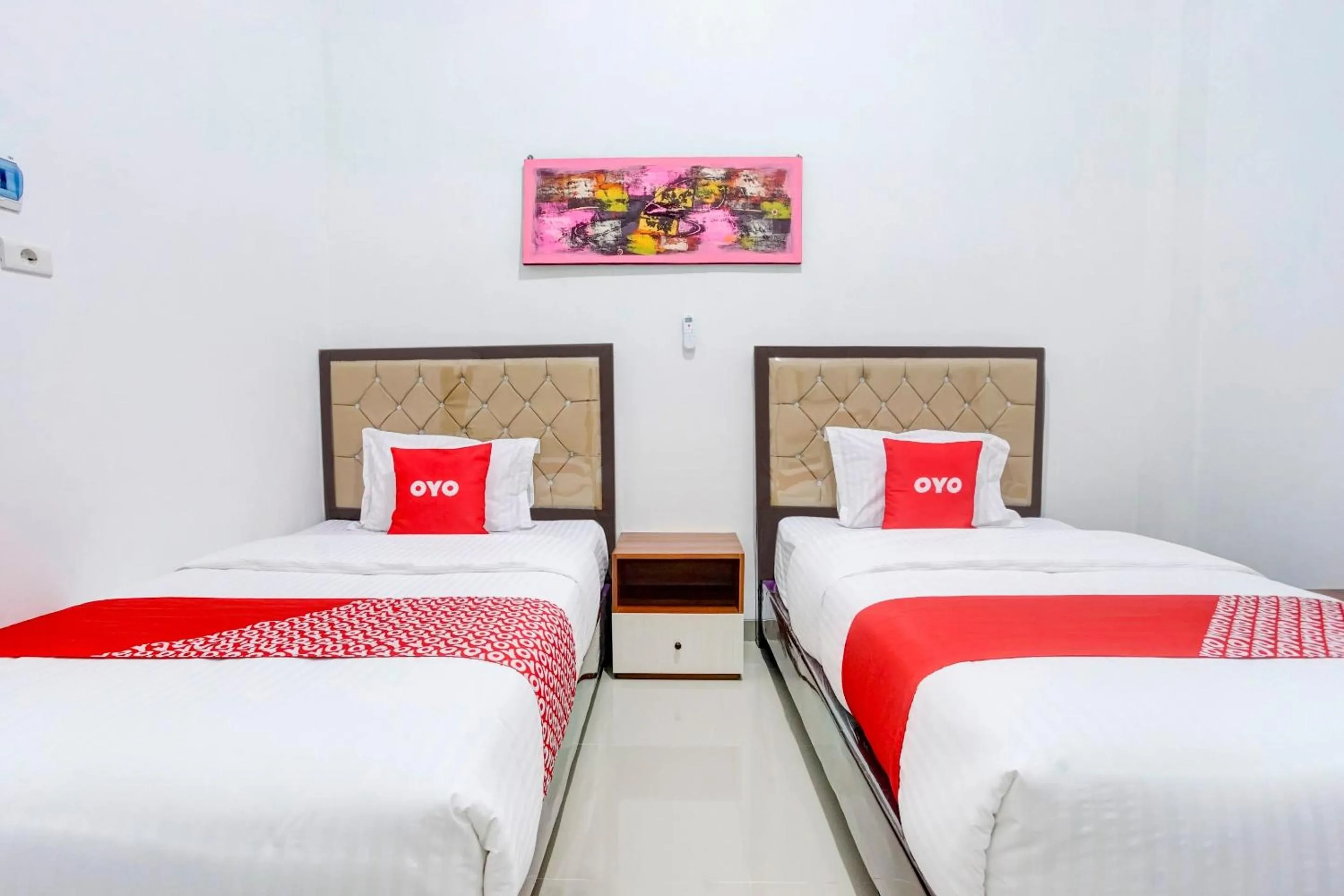 Bedroom, Bed in RedDoorz Plus Syariah near Exit Toll ITERA Lampung 2