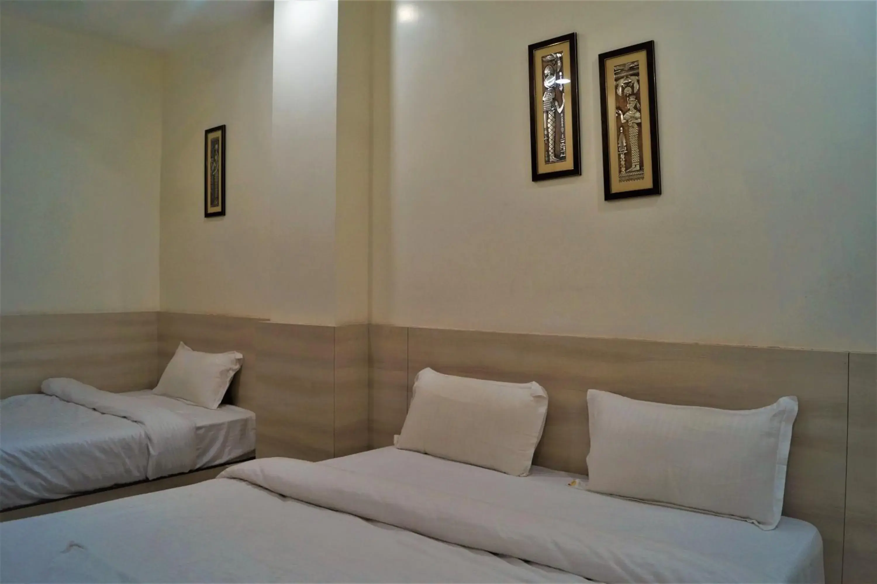 Bed in Hotel Shree Shyam International Bed in Hotel Shree Shyam International
