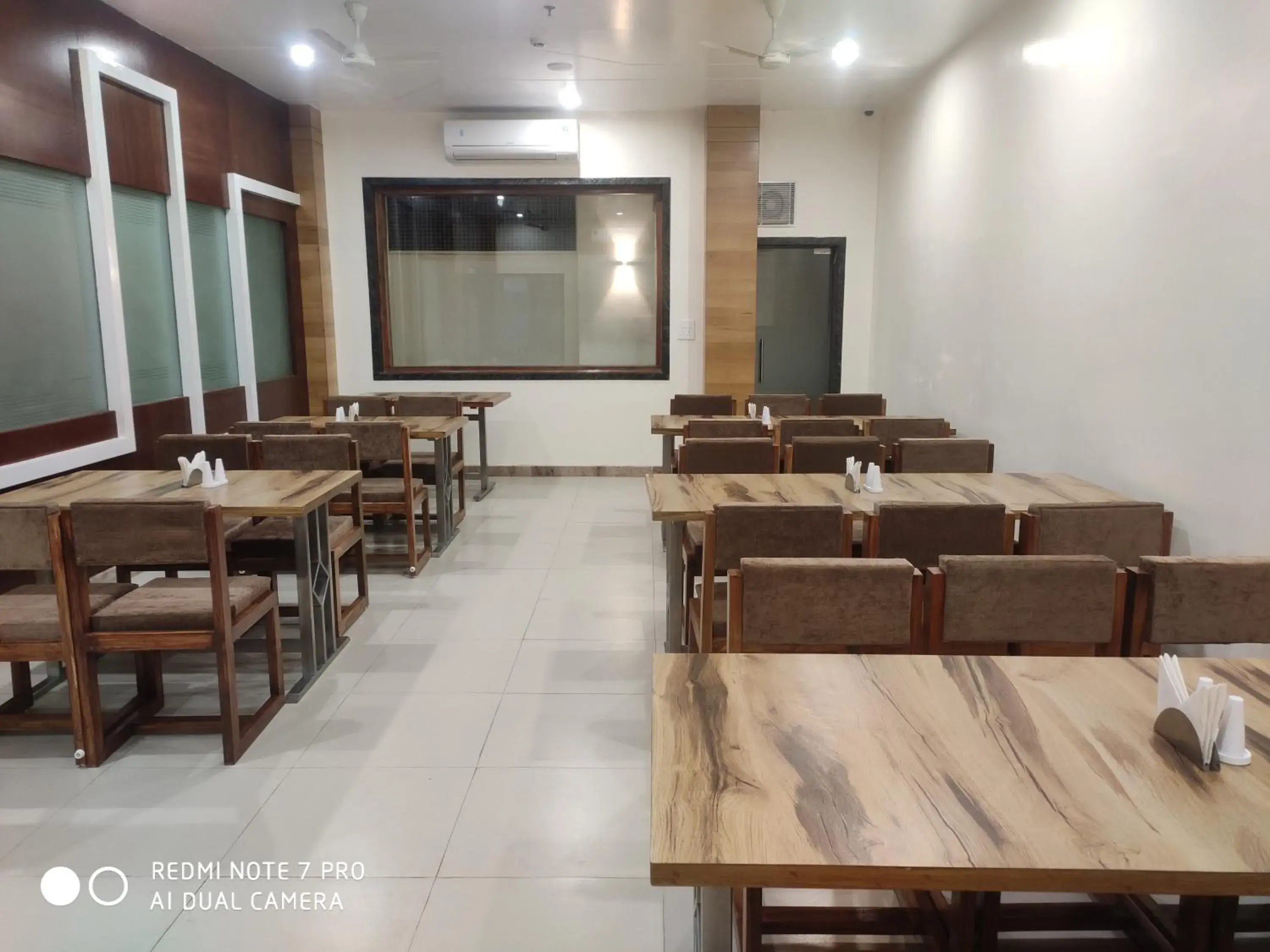 Restaurant/places to eat in Hotel Shree Shyam International Restaurant/places to eat in Hotel Shree Shyam International