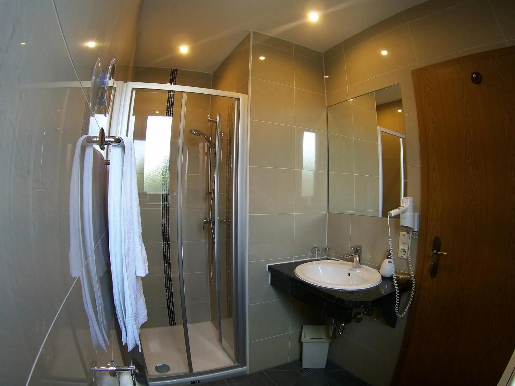 Bathroom in ROTHSEE Hotel