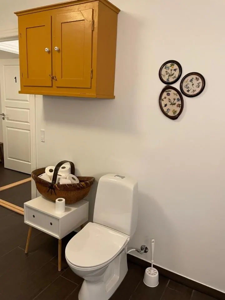 Bathroom in Ledvogterhuset B&B