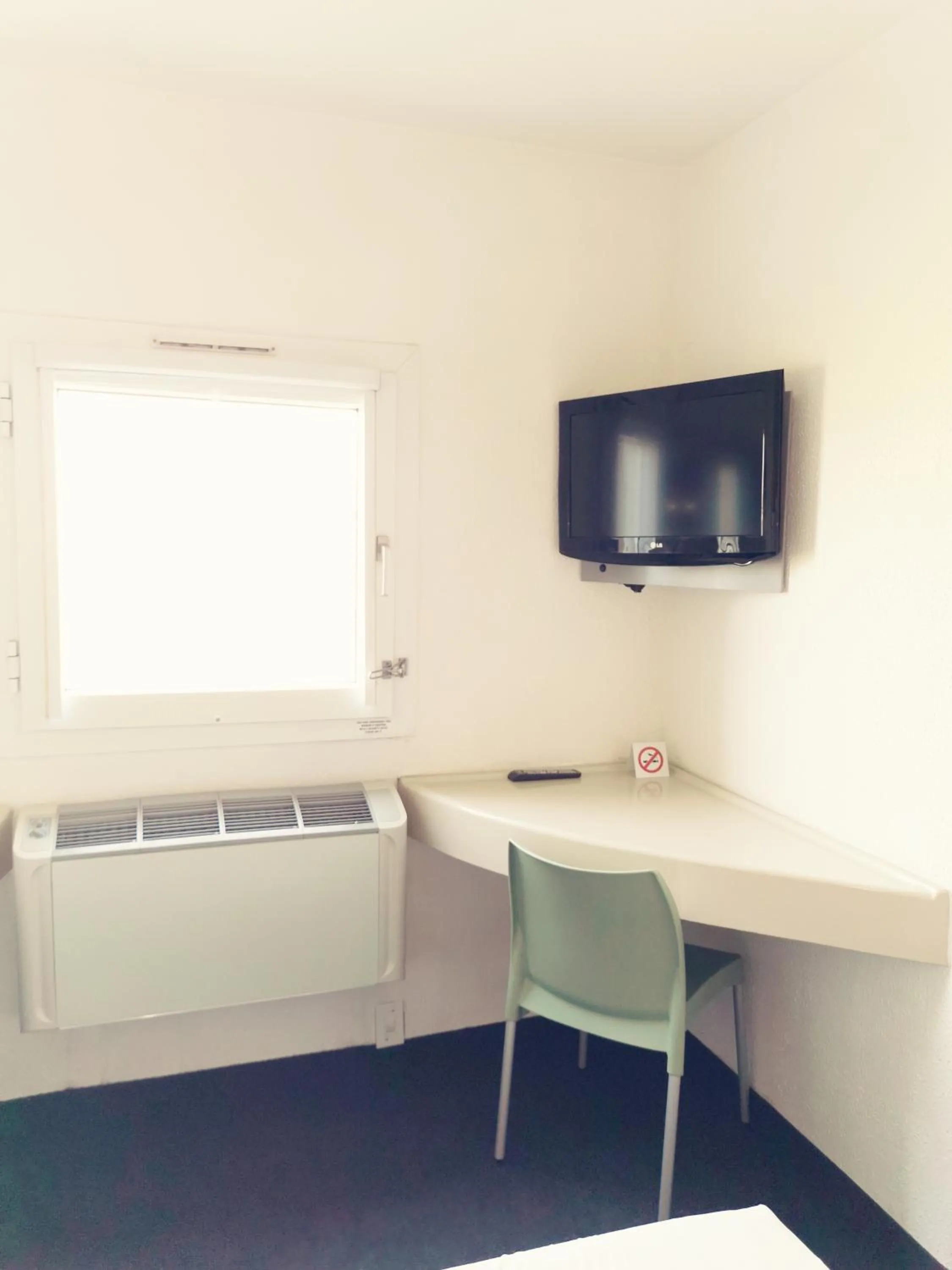 Bedroom, Bed in SUN1 Richards Bay