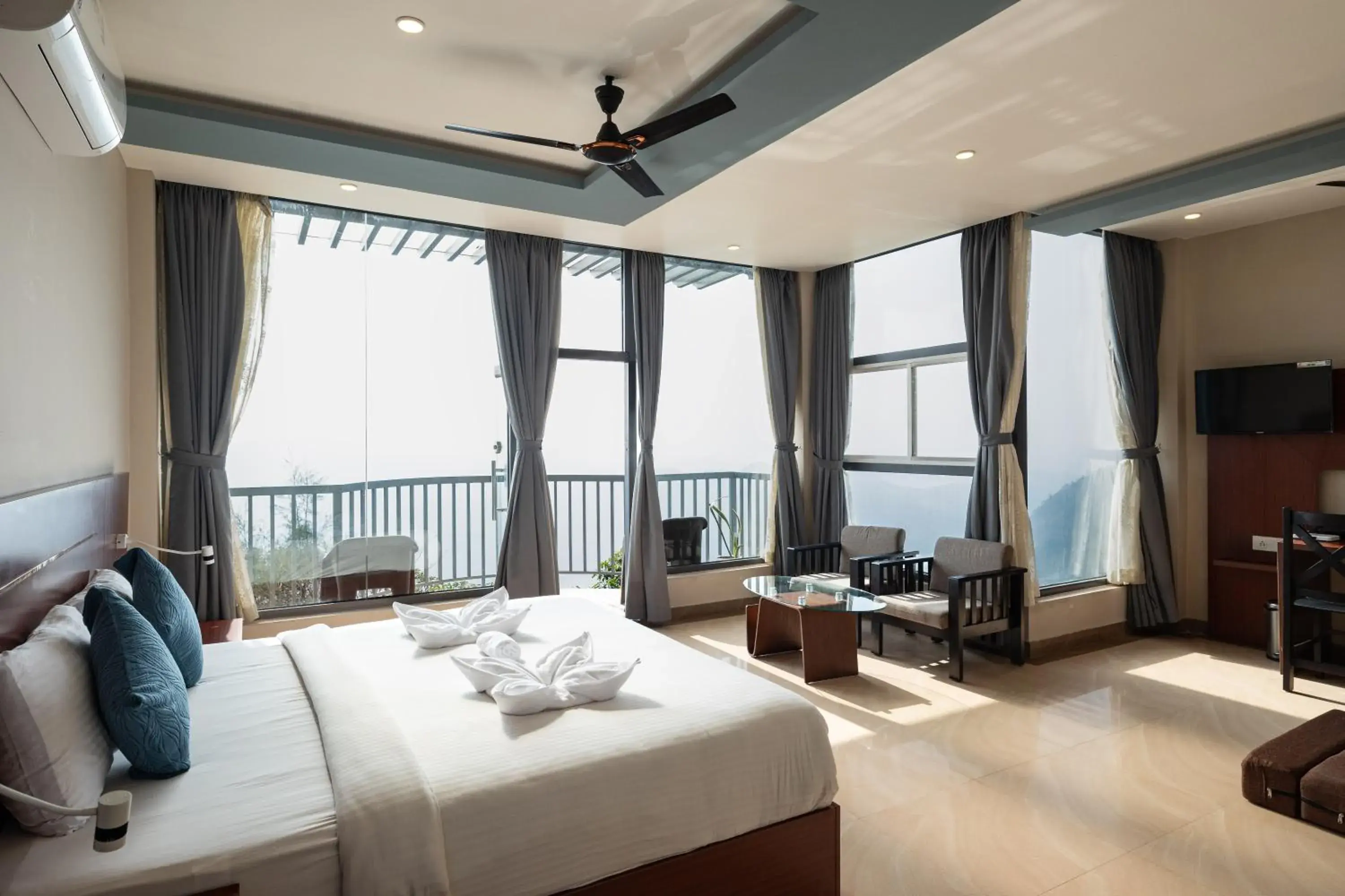 Bedroom, Bed in Avadale Idukki - Stag Groups Not Allowed Bedroom, Bed in Avadale Idukki - Stag Groups Not Allowed