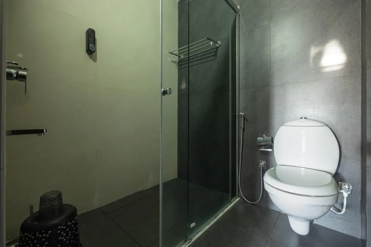 Bathroom in Avadale Idukki - Stag Groups Not Allowed