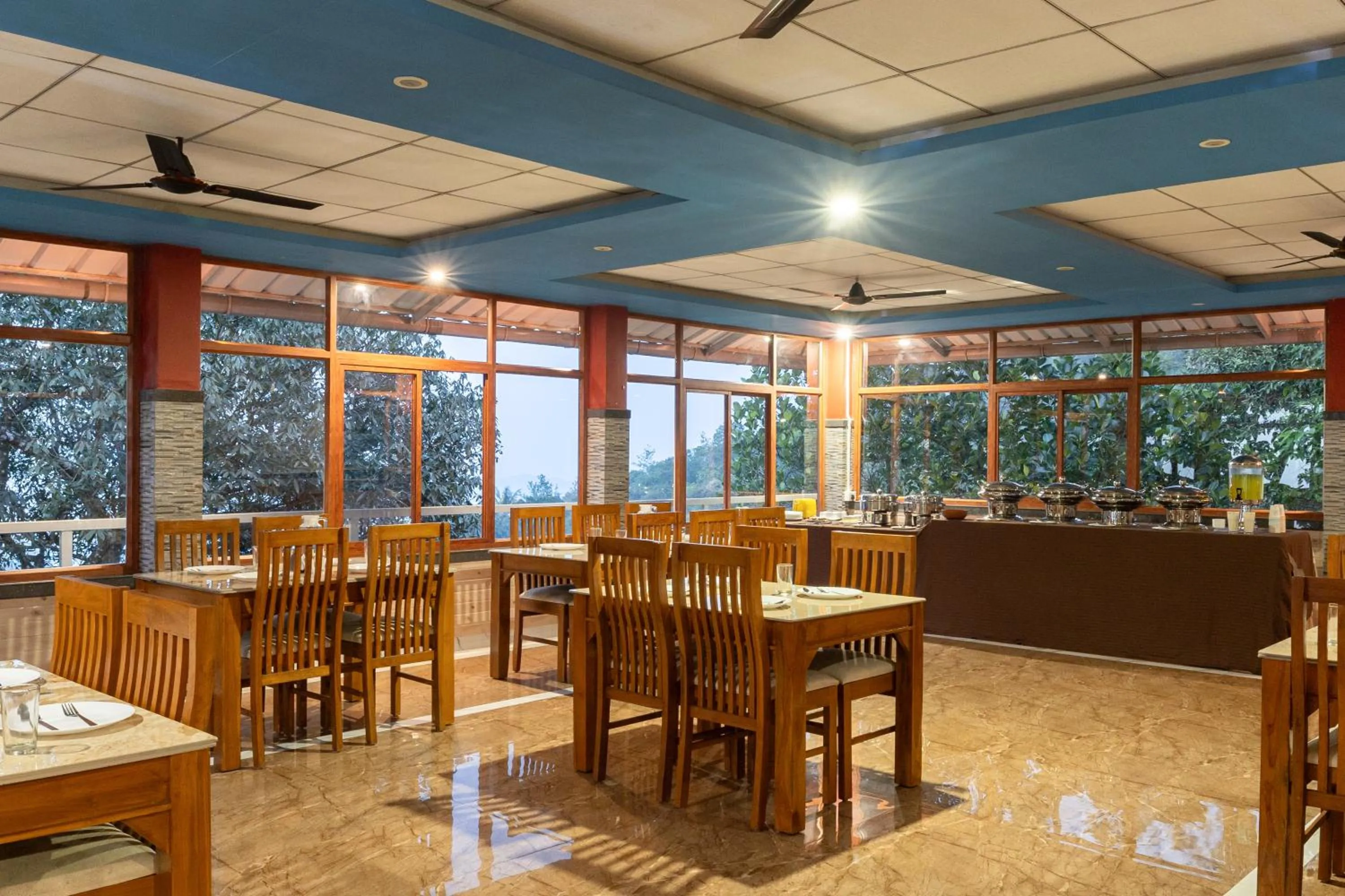 Restaurant/places to eat in Avadale Idukki - Stag Groups Not Allowed