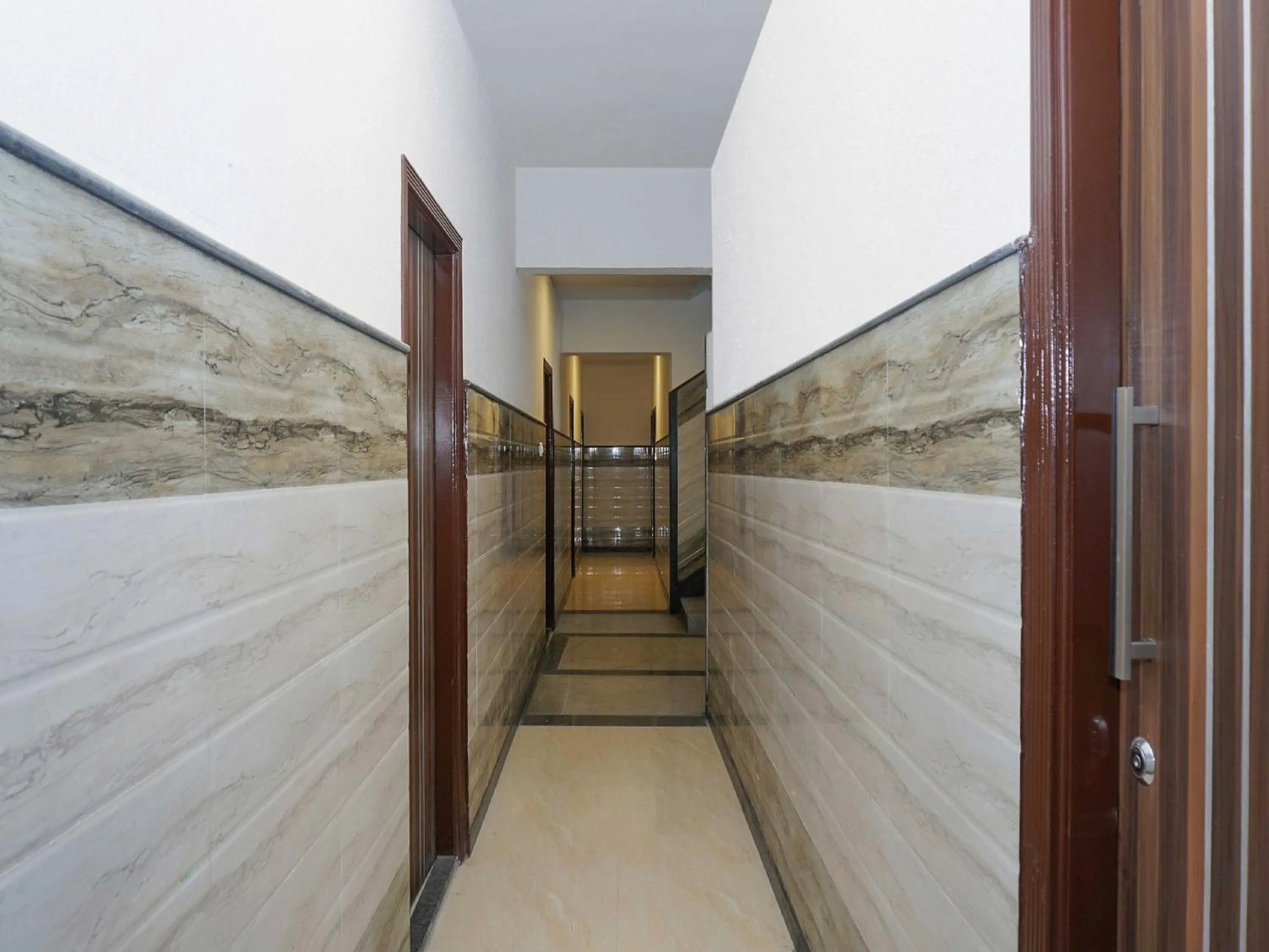 Lobby or reception in Hotel O Golden Cafe