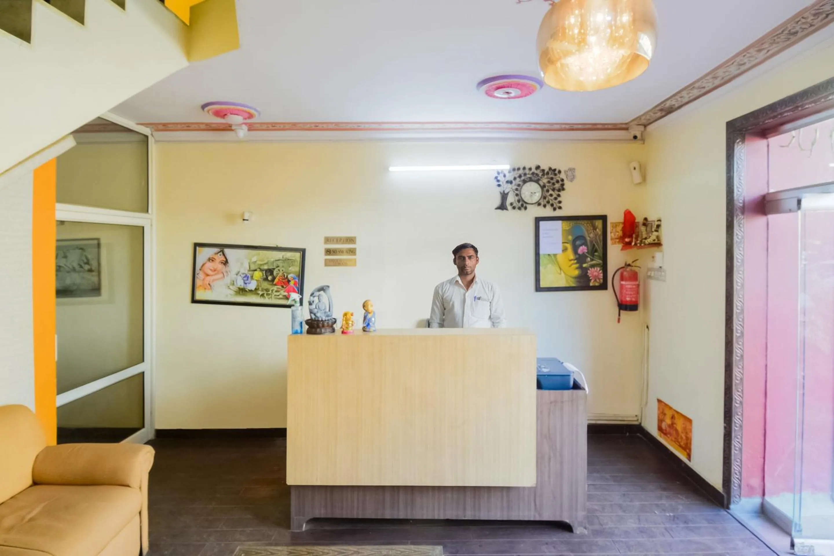 Lobby or reception in Collection O Rajwada Palace