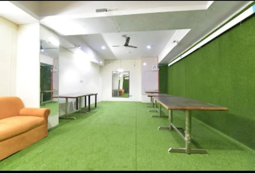 Lobby or reception in Collection O Rajwada Palace