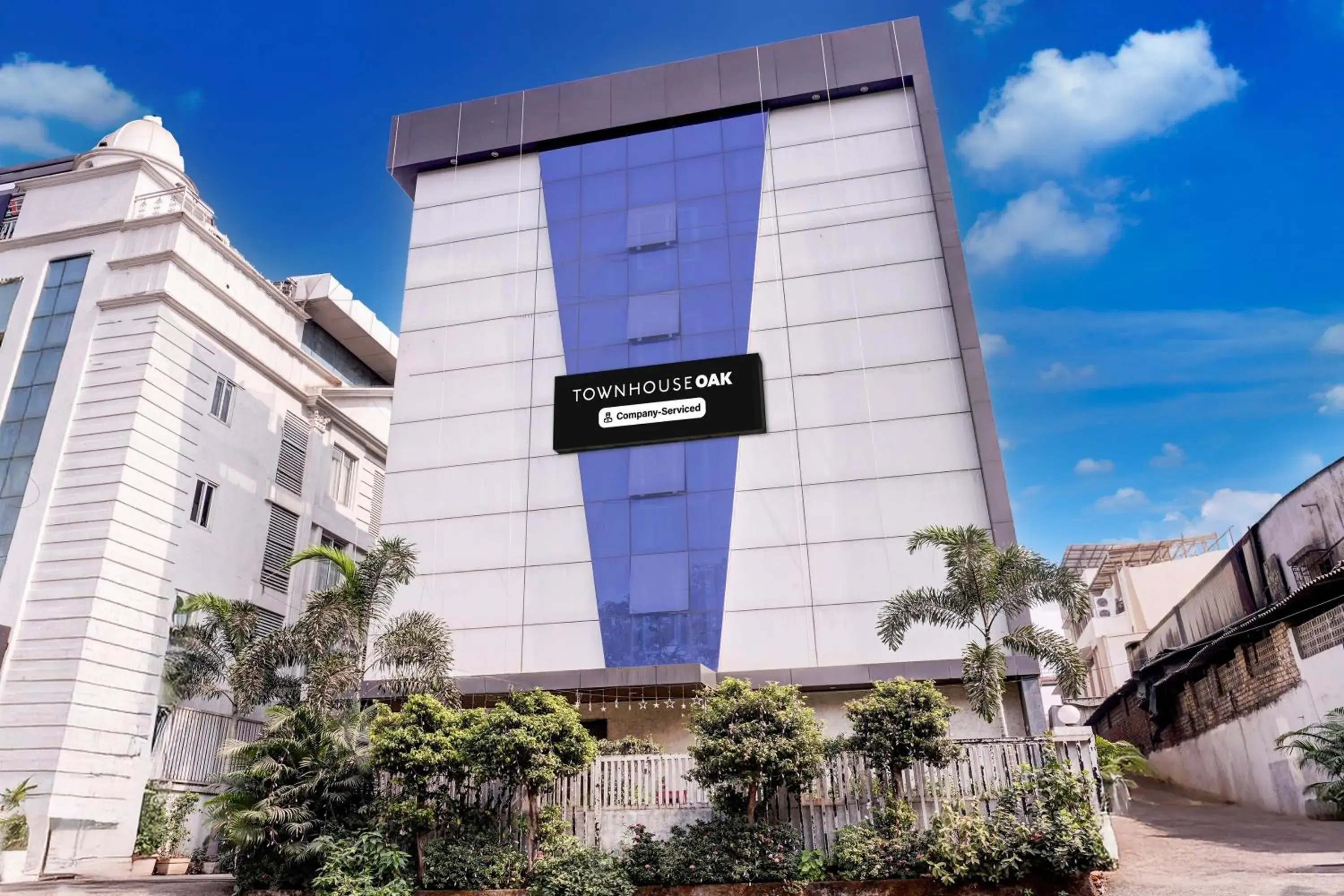 Facade/entrance in Super Townhouse OAK Kopar Khairane Navi Mumbai Formerly IVY Hotel Facade/entrance in Super Townhouse OAK Kopar Khairane Navi Mumbai Formerly IVY Hotel