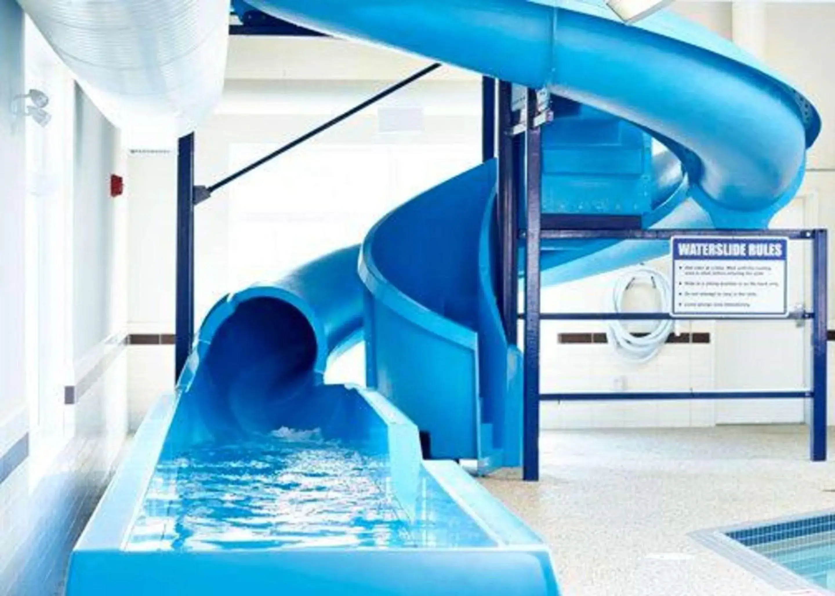 Swimming pool in Sleep Inn Regina East Swimming pool in Sleep Inn Regina East