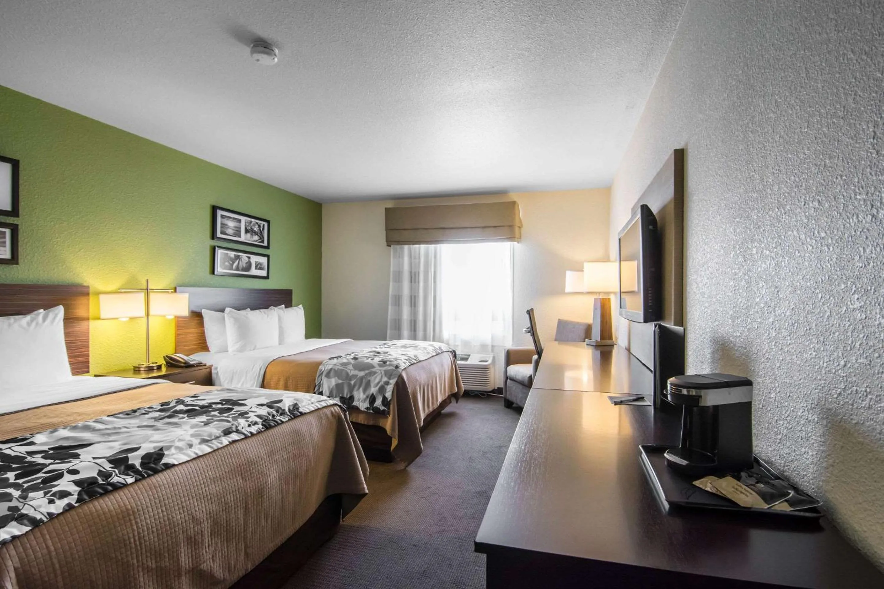 Bedroom, Bed in Sleep Inn Regina East