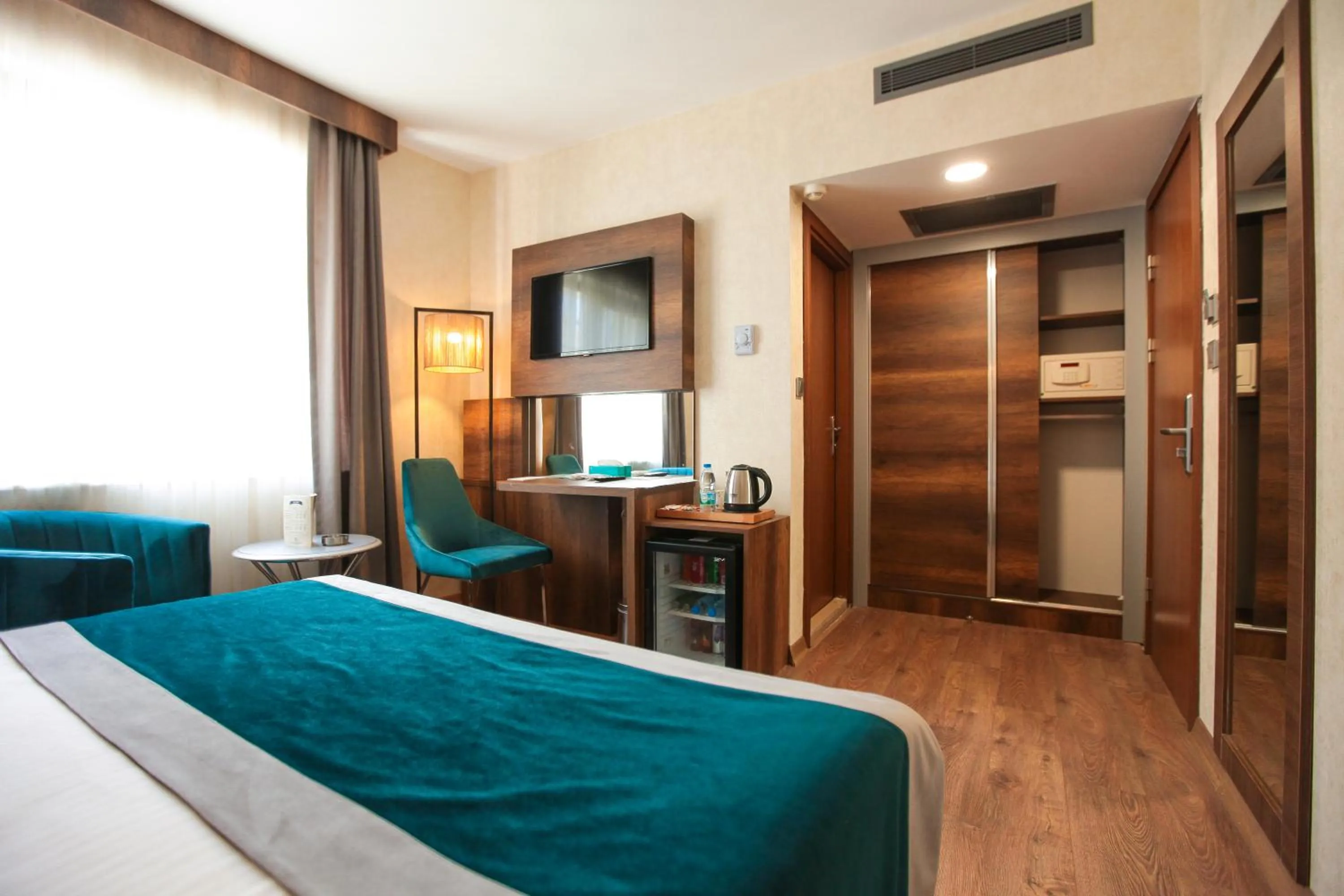 Massage in The Life Hotel & Spa