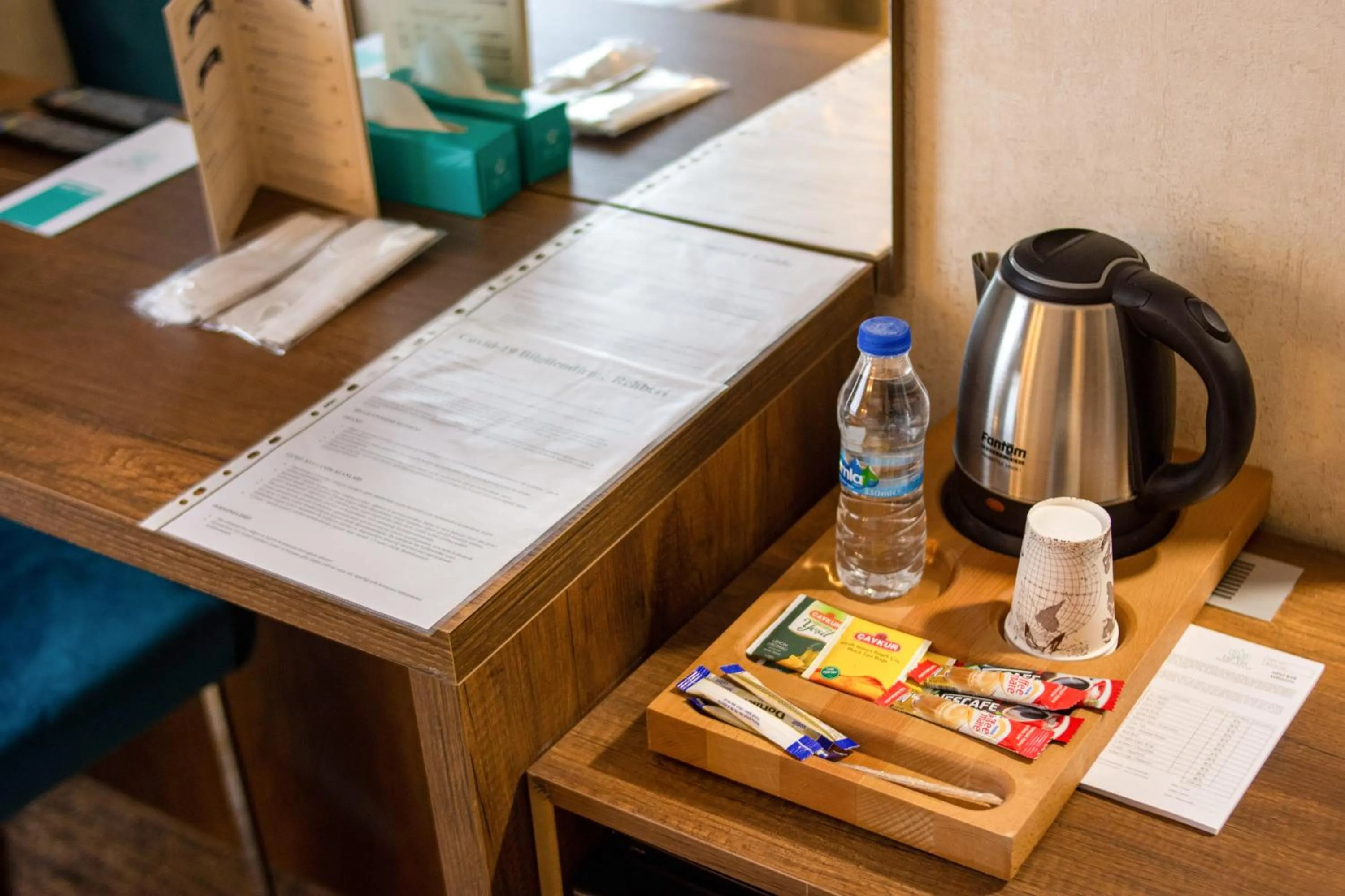 Coffee/tea facilities in The Life Hotel & Spa