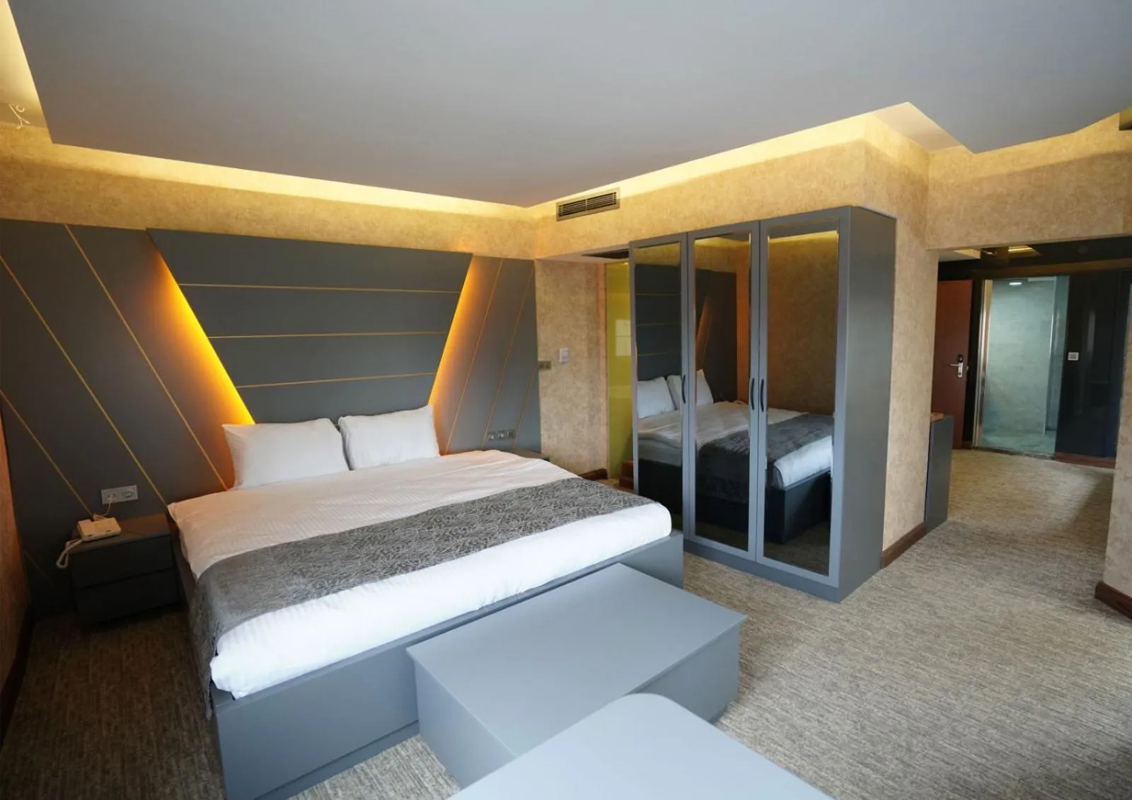 Bed in The Life Hotel & Spa