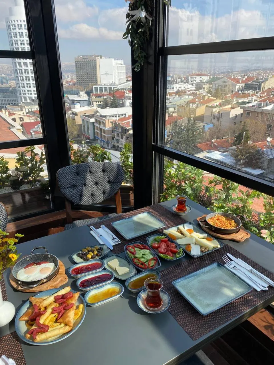 Breakfast in The Life Hotel & Spa