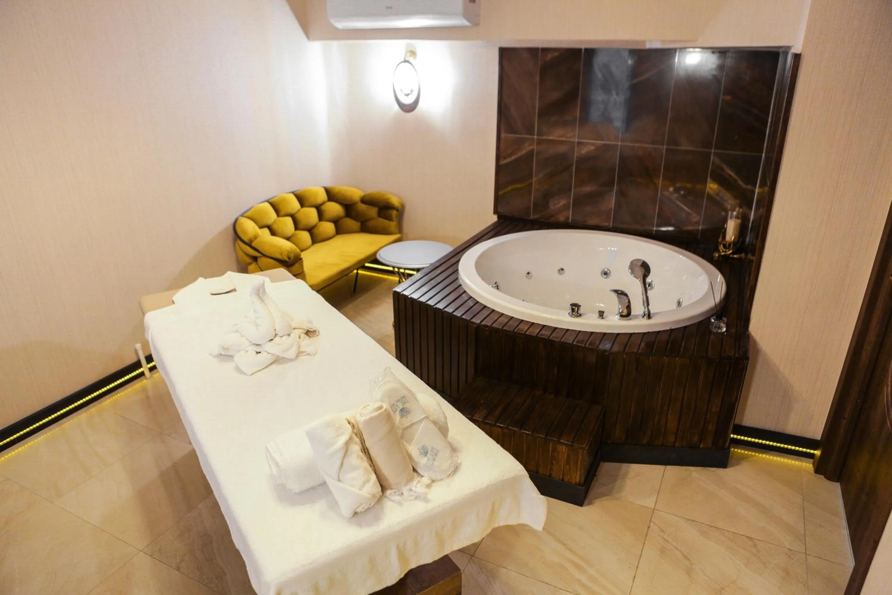 Spa and wellness centre/facilities in The Life Hotel & Spa