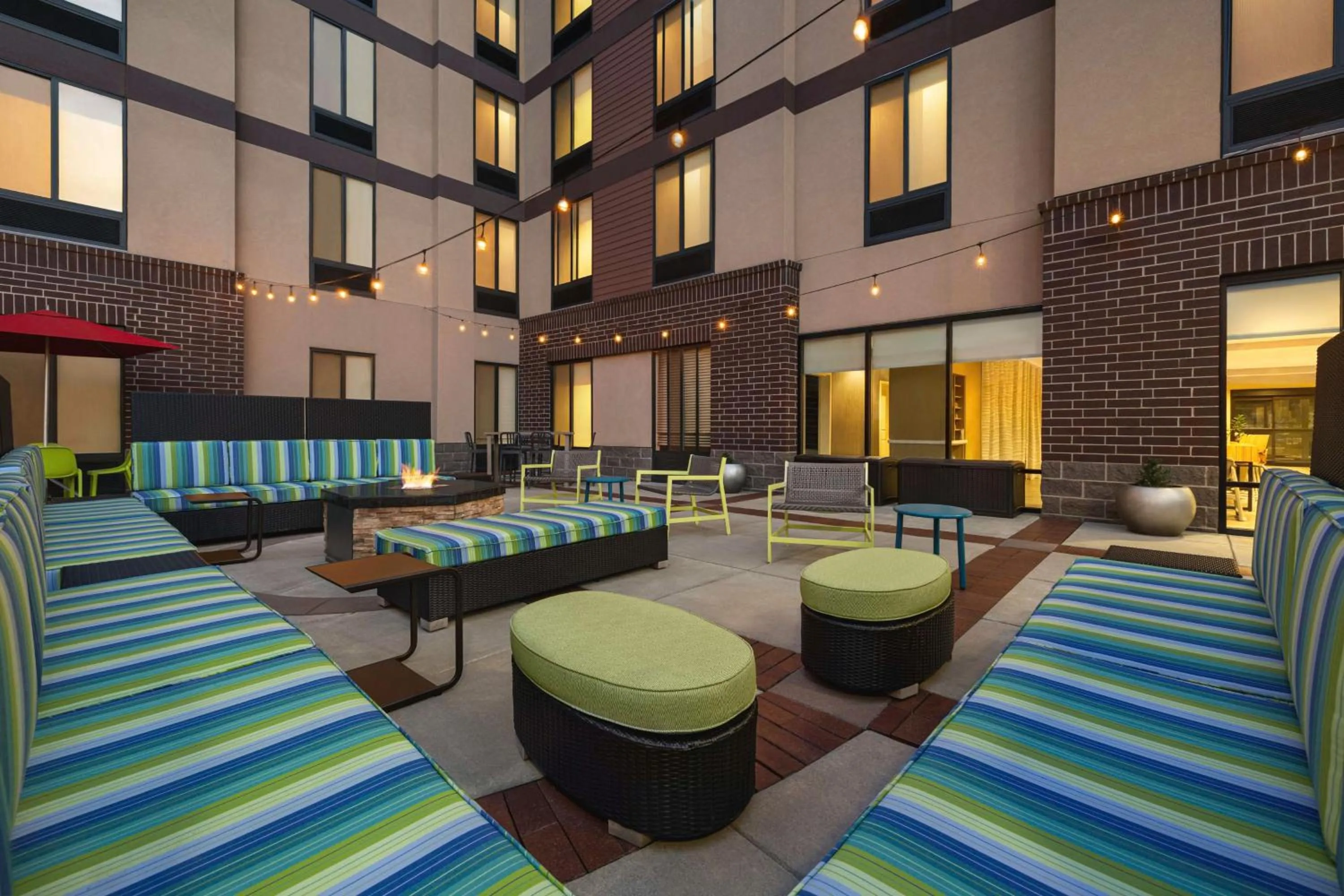 Patio in Home2 Suites by Hilton Denver West / Federal Center