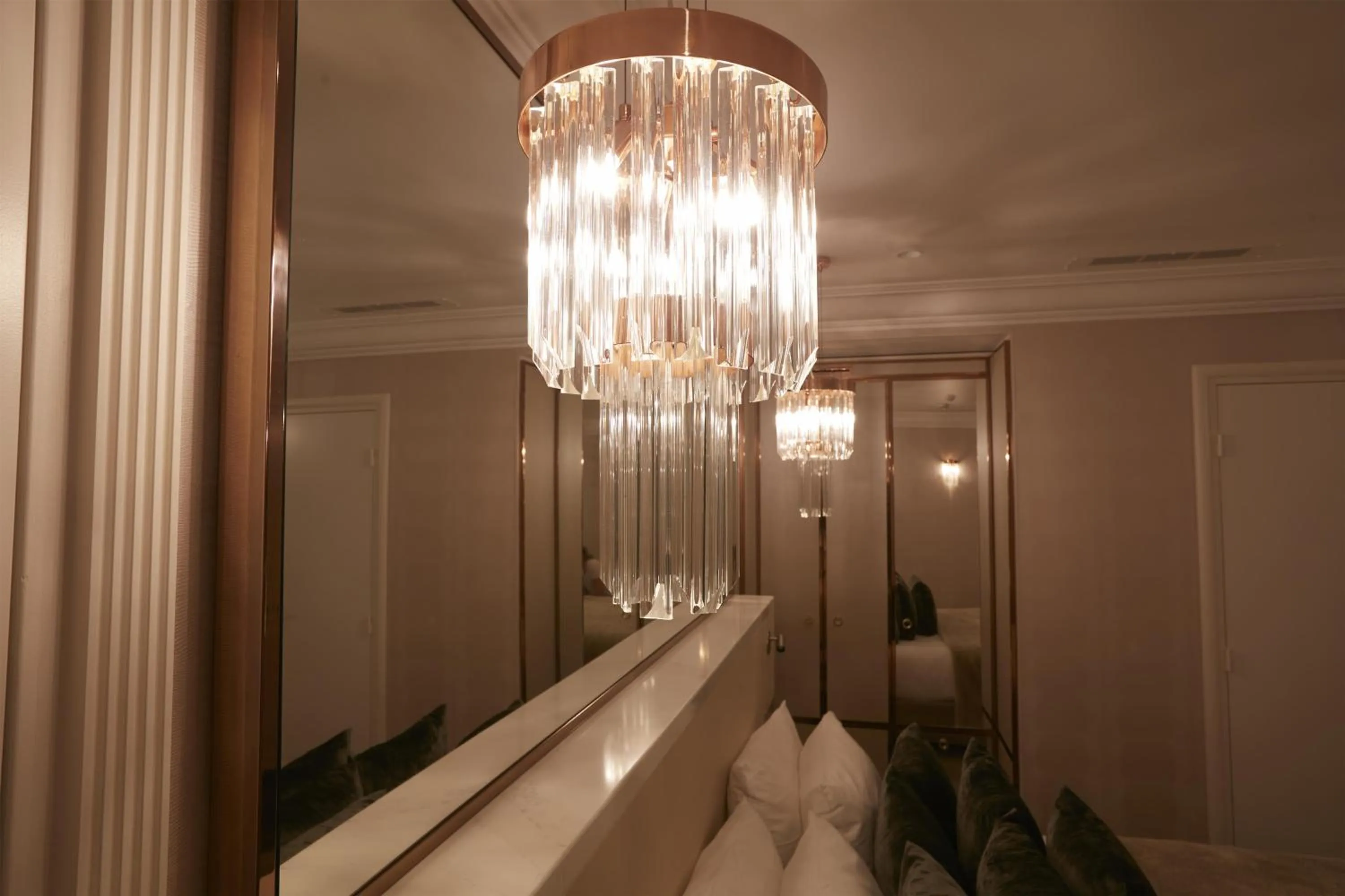 Decorative detail in Paris j'Adore Hotel & Spa