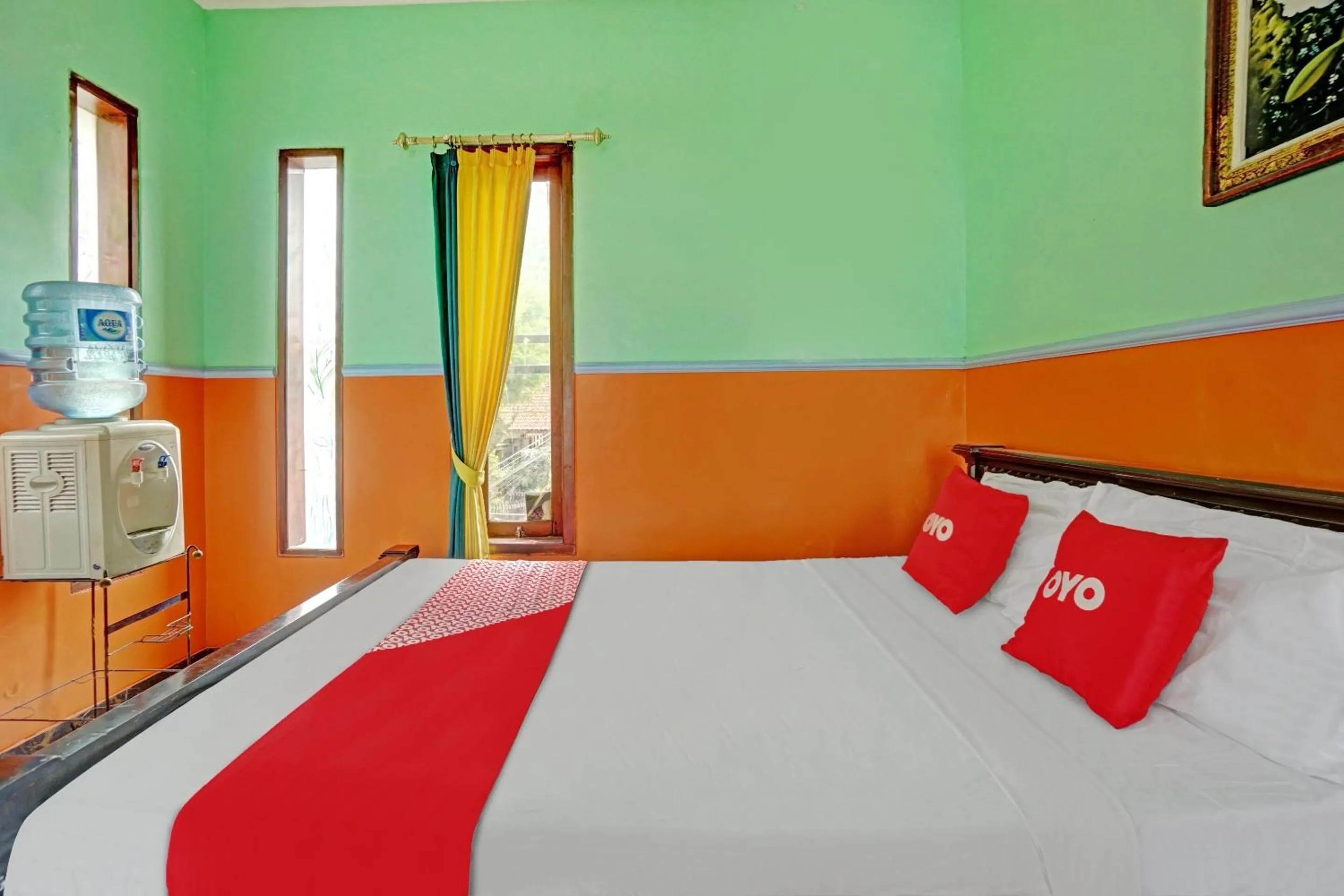 Bedroom, Bed in OYO Life 90321 Ken Ken Villa