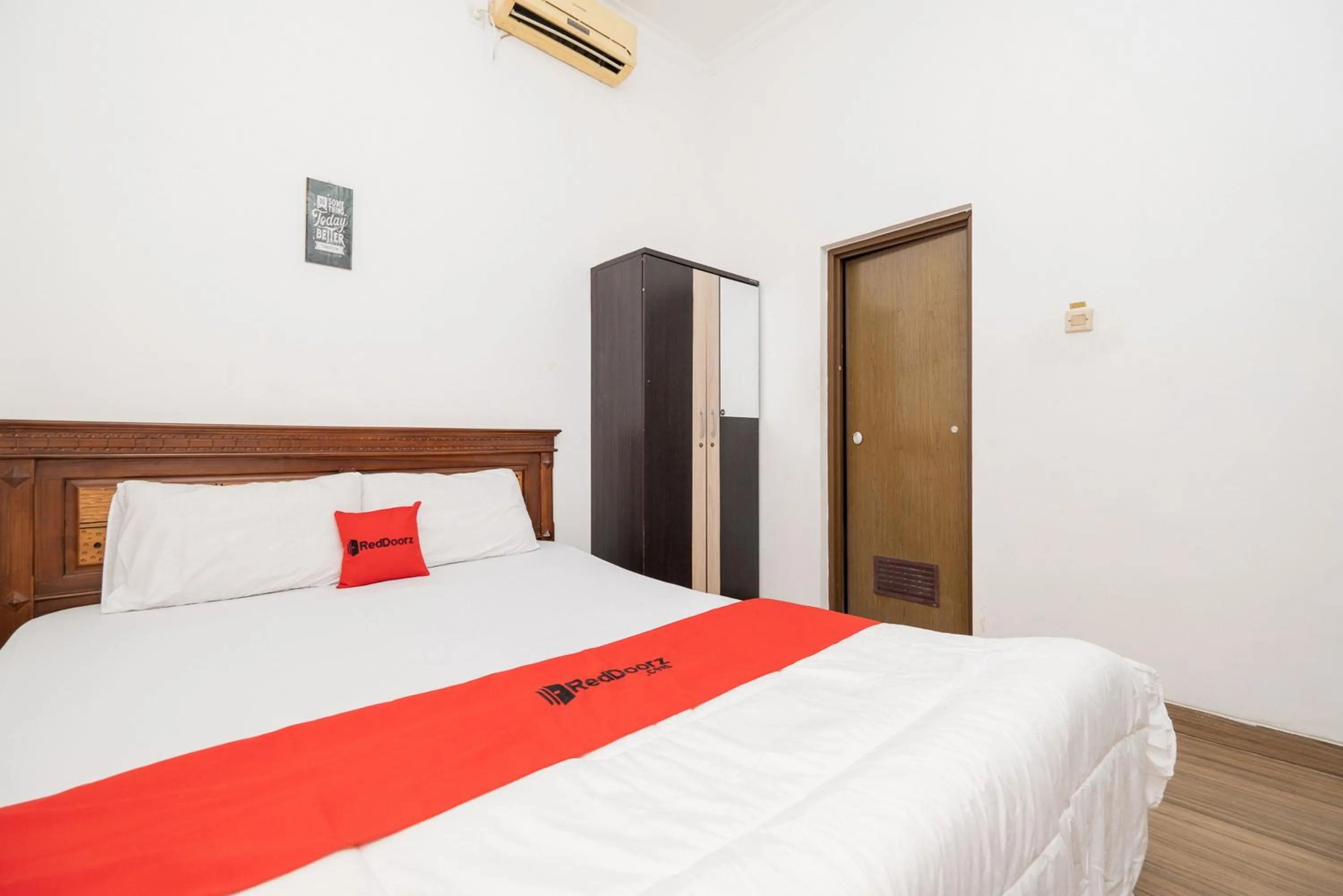 Bed in RedDoorz At Nginden Surabaya