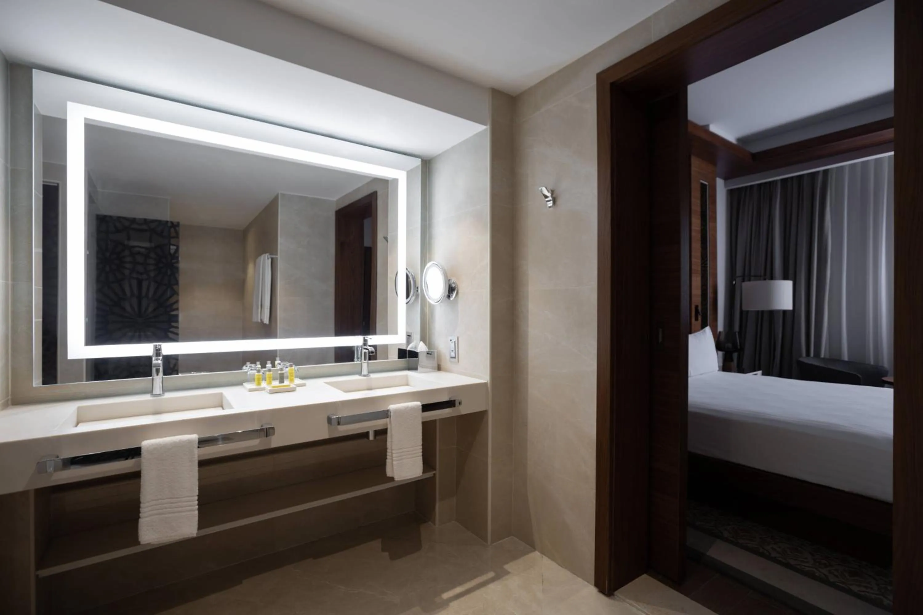 Bathroom in Algiers Marriott Hotel Bab Ezzouar